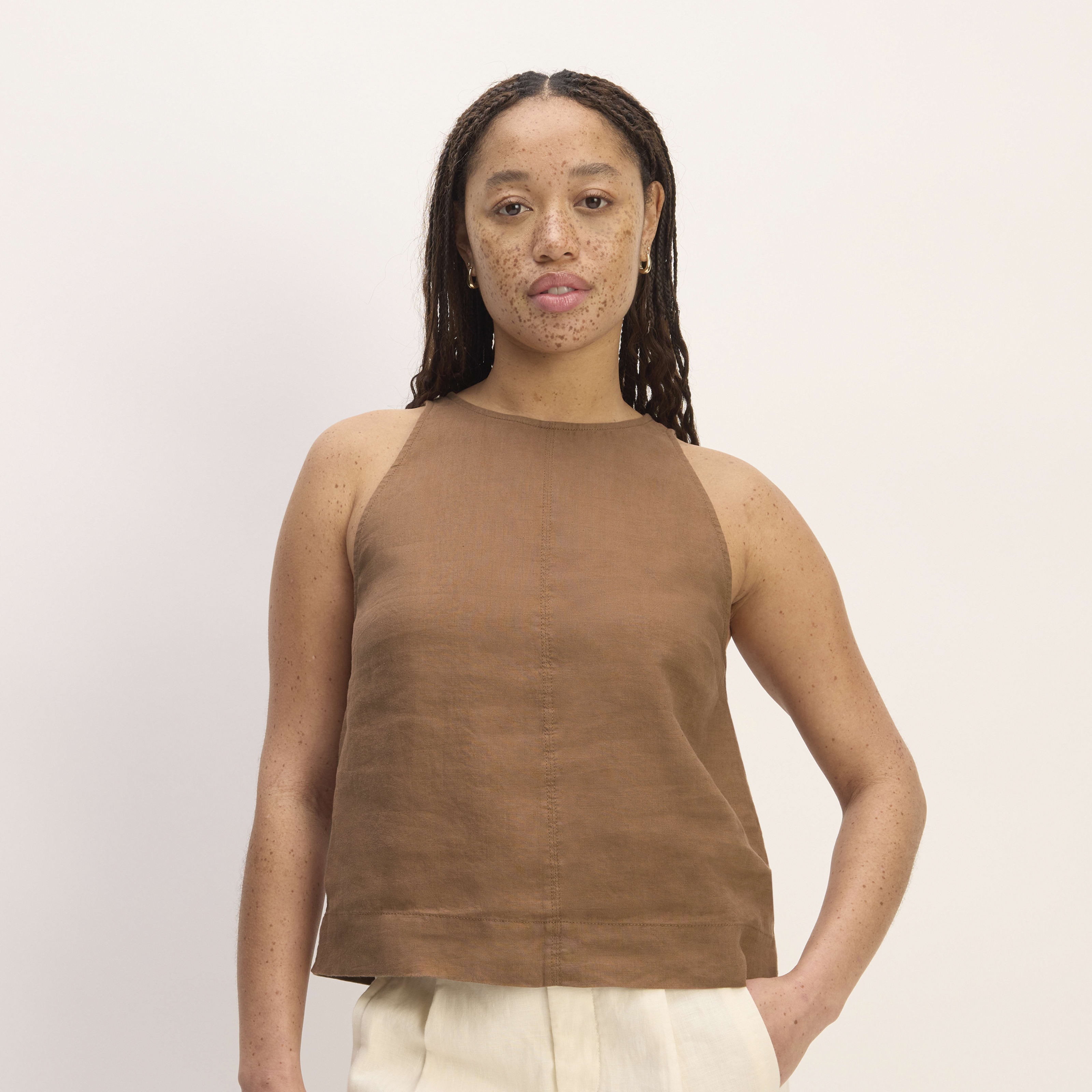 Women's Linen High-Neck Tank by Everlane in Carob Brown, Size 12 | Everlane