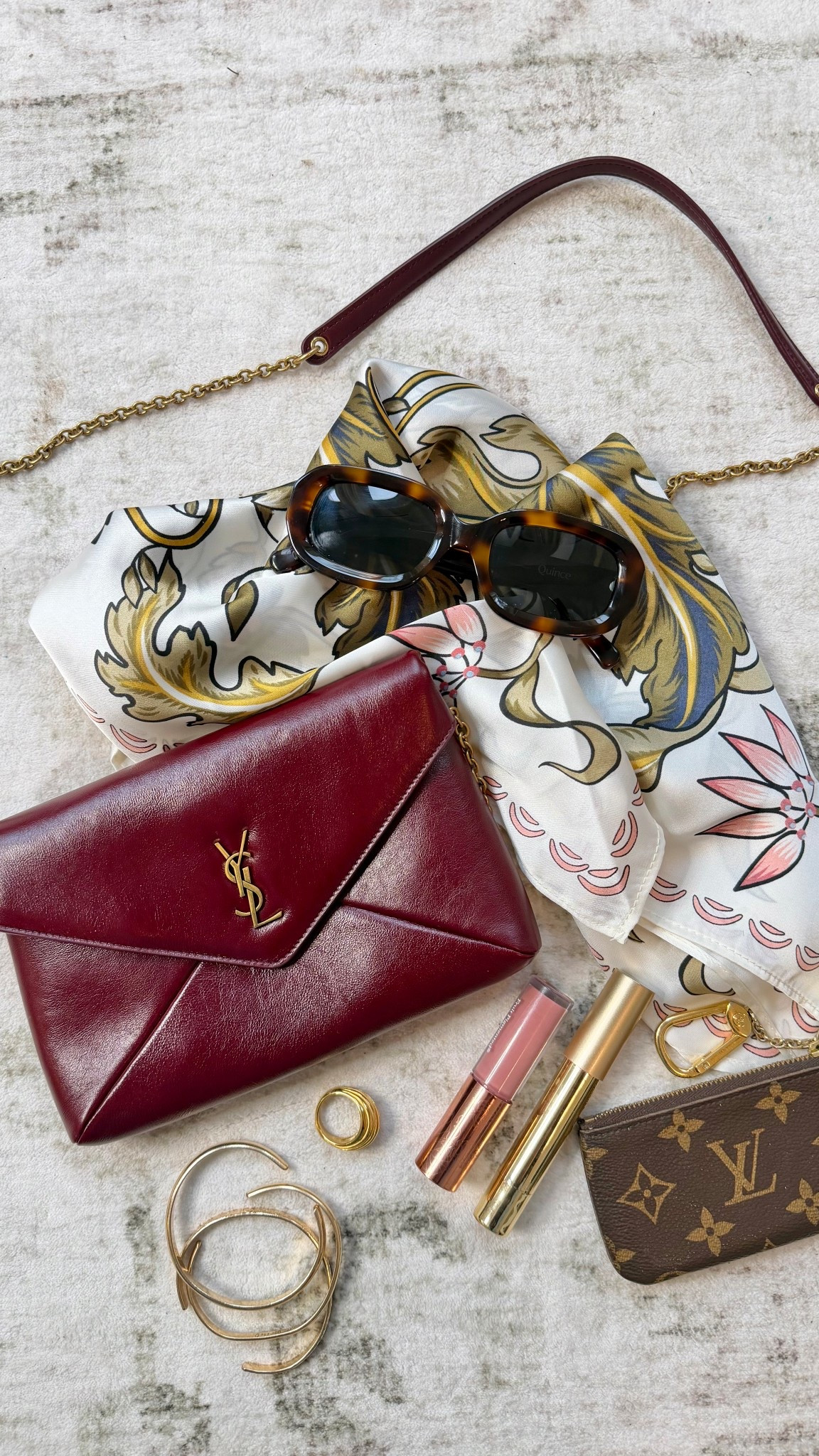 I love using @Vivrelle  to borrow designer handbags and accessories. The experience is perfect if I want to try out a bag before purchasing, or if I just want something different for a special event! Use code “LorenChandler” for your first month free🤍

#ad #vivrellepartner

#LTKootd #LTKmomlife #LTKgrwm