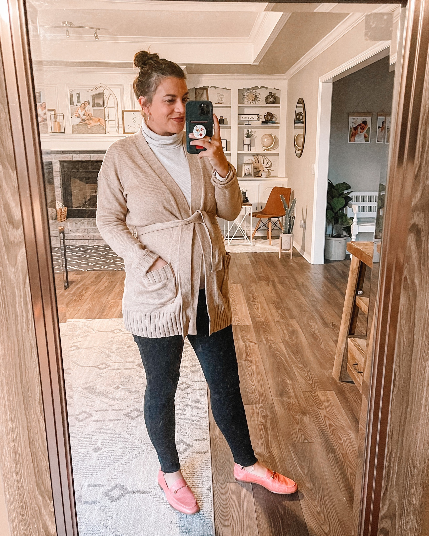 The cutest belted cardigan perfect for casual or work and even cute with a bump! 

#LTKSeasonal #LTKworkwear #LTKbump