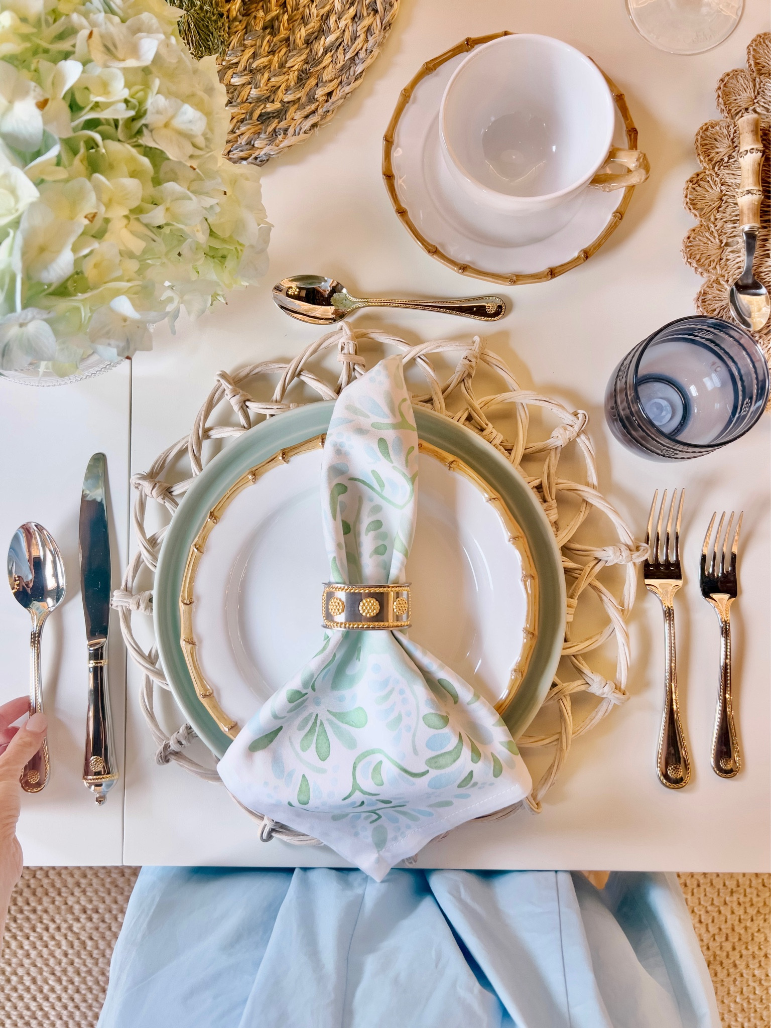 A dreamy afternoon at the Juliska store in Charleston ~ linking some favorites from them 💙

#LTKhome