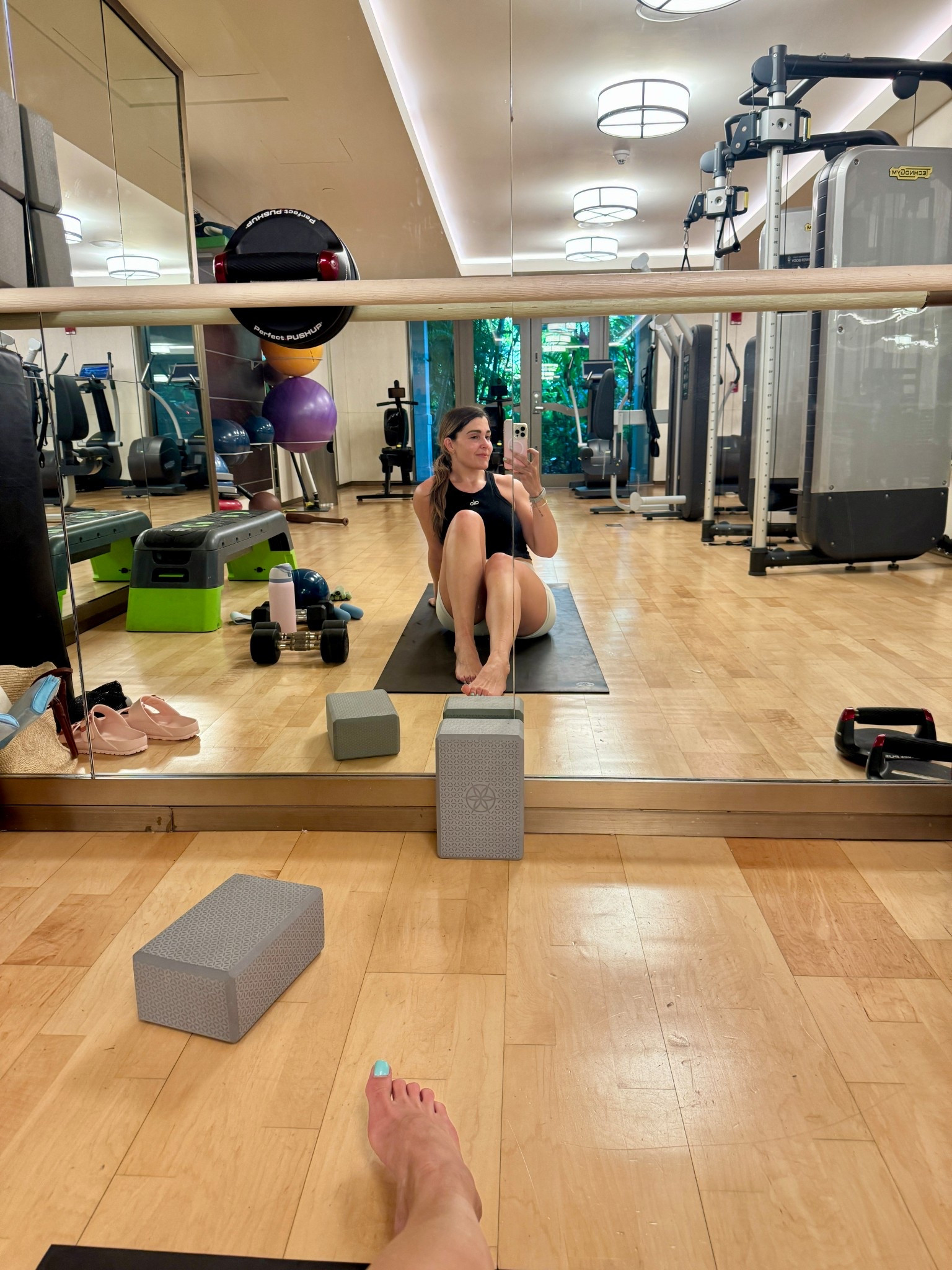 summer of hotel gyms — never without the essentials!!

lululemon align shorts, alo aspire tank, bala ankle weights, bala bars, yoga blocks, pink birkenstocks 

#LTKActive #LTKFindsUnder100 #LTKSummerEdit