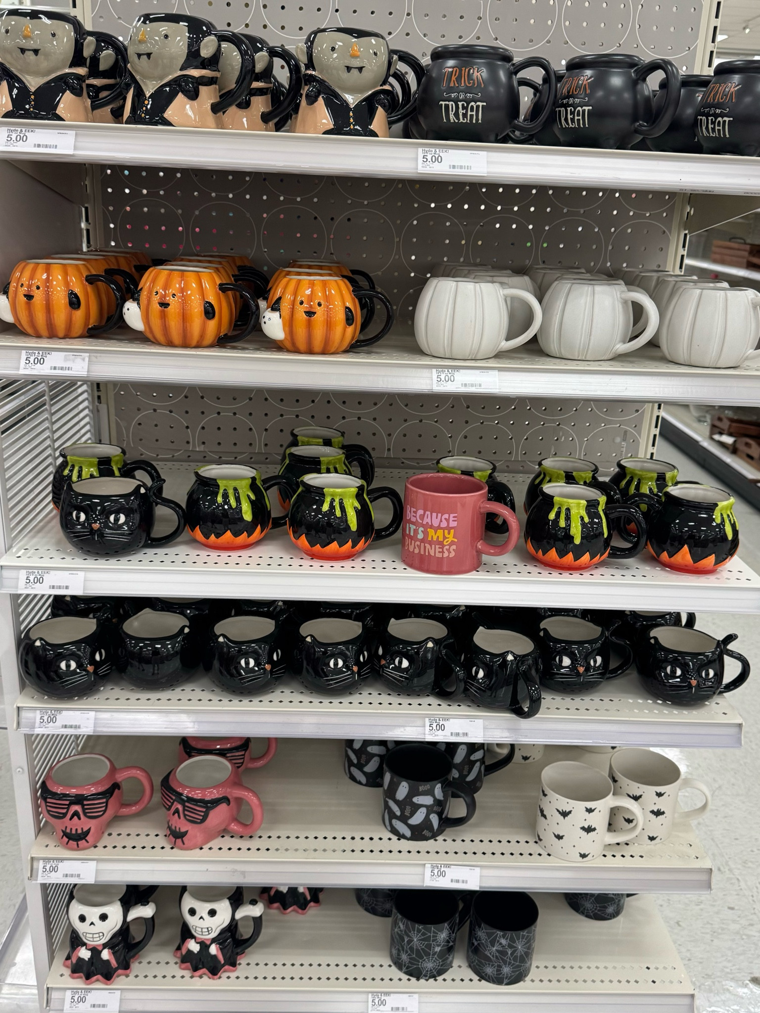 Target Halloween mugs ☕️🎃🖤🧡

#LTKFallSale #LTKSeasonal