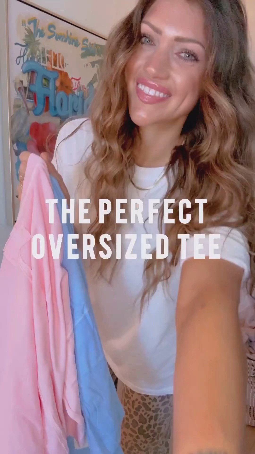 XS tee!! Love this thing!!! Repurchased again and again and again 😜 tons of colors to choose from online 