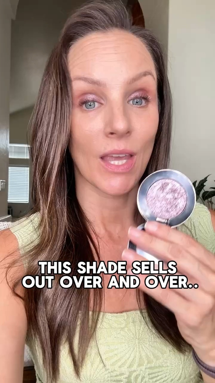 One of my favorite shades from make Beauty’s Multichromatic shadows, Prism. This gorgeous mauve leans lilac but shifts to champagne too for dimensional color. It sells out from time to time so grab it if you see it. #makebeauty #makebeautyeyeshadow #beautyover40 #eyeshadow

#LTKgrwm #LTKOver40 #LTKBeauty