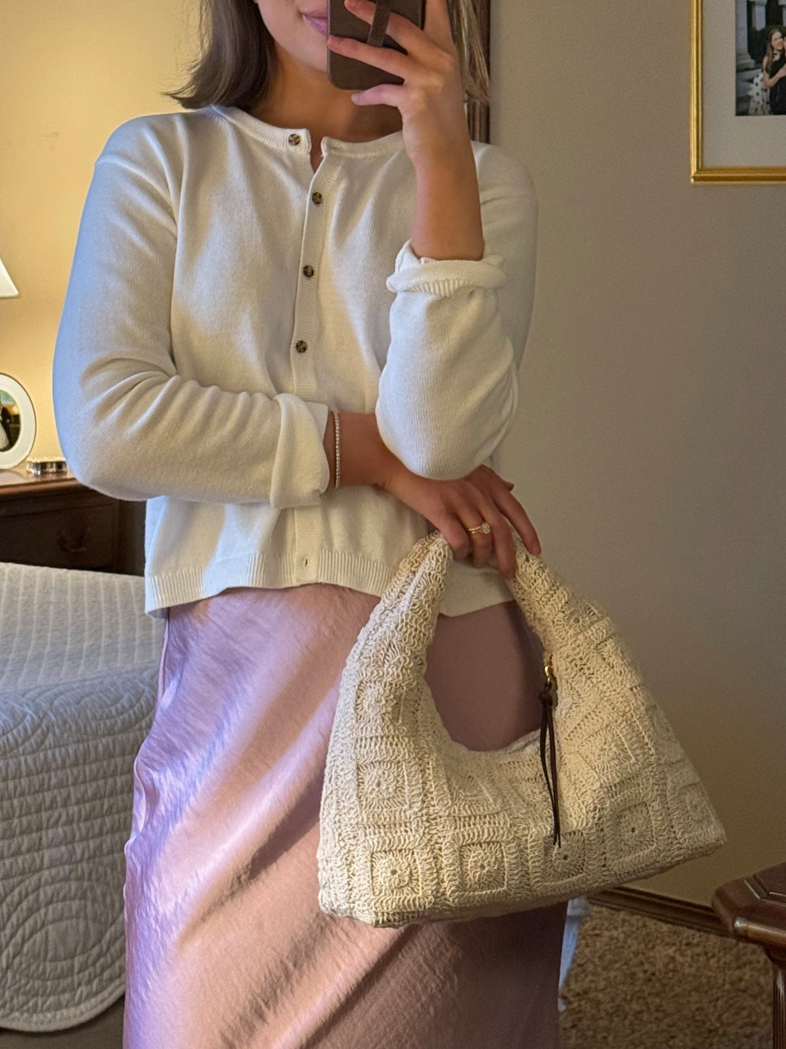 Loving this crochet handbag from H&M 😍 Perfect for spring & summer
Tennis bracelet is from Revolve 
Gap cardigan
Abercrombie skirt

#LTKootd #LTKgrwm