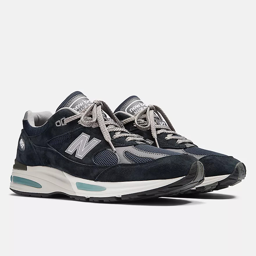 Made in UK 991v2 | New Balance Athletics, Inc.