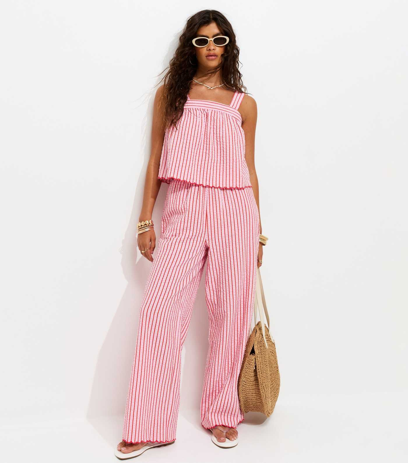 Pink Cotton Seersucker Scalloped Edge Trousers | New Look | New Look (UK)