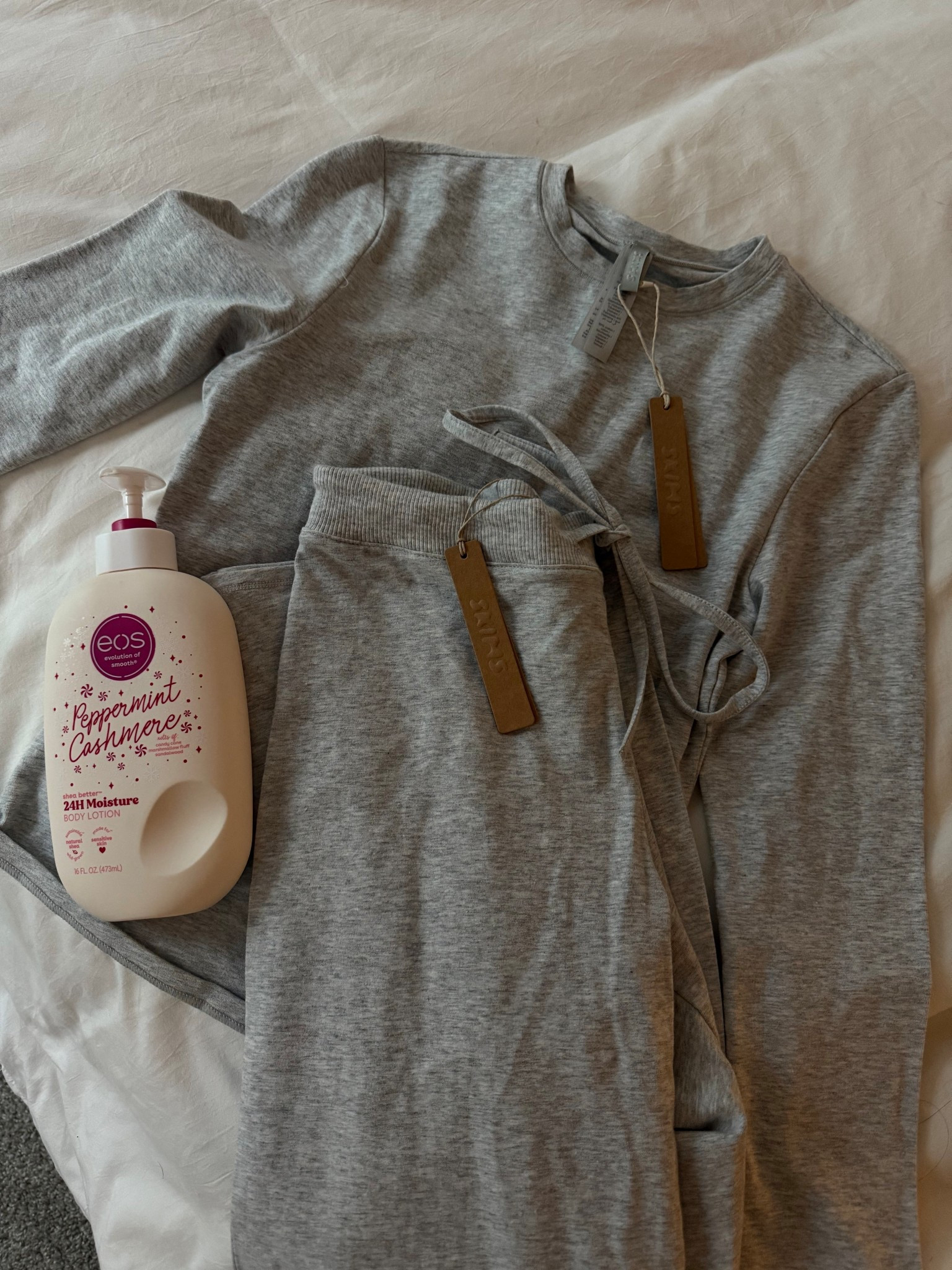 nothing better than a cozy new skims set!


#LTKStyleTip #LTKSeasonal #LTKootd