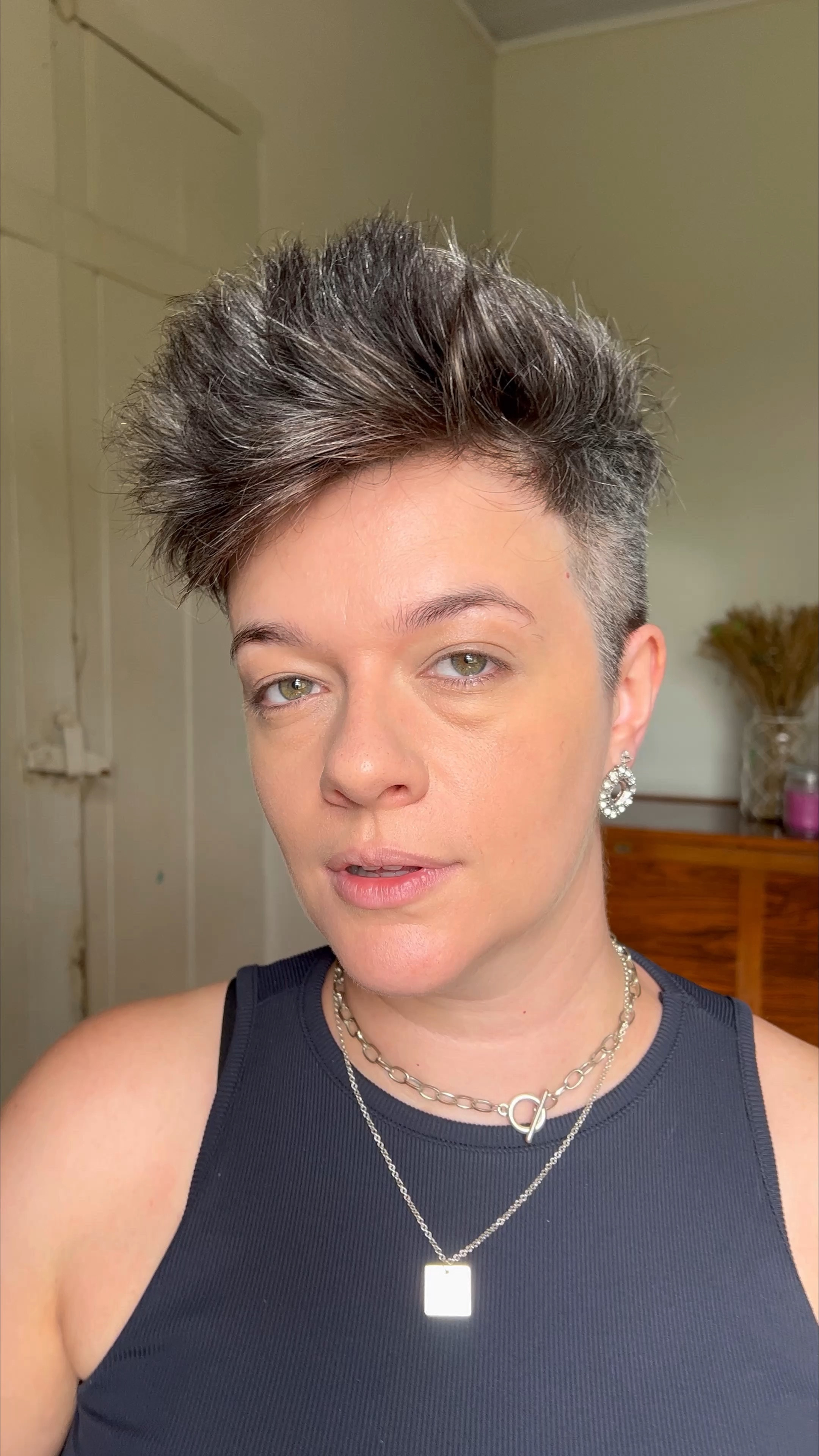 Sem dúvidas, as paletas Norvina foram as que mais fizeram sucesso na minha Black Friday! Comprei a Volume 2 e a 3 por um valor incrível na Sephora, e nem preciso dizer o quanto elas entregam né? #CreatorNovemberLTK

#LTKCyberWeek #LTKbeauty #LTKbrasil