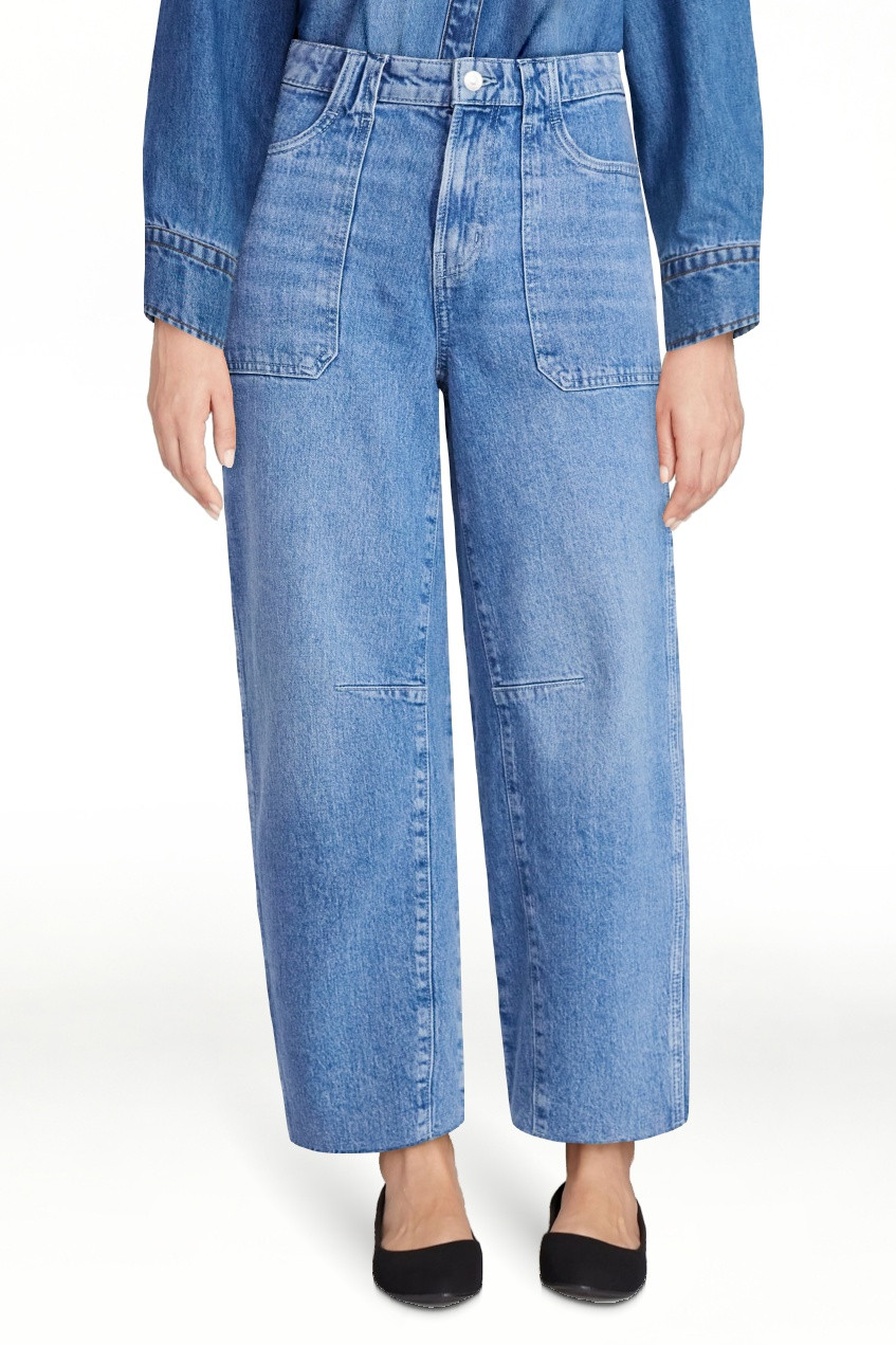Free Assembly Women's Cropped Carpenter Barrel Jeans, 27" Inseam, Sizes 0-20 | Walmart (US)