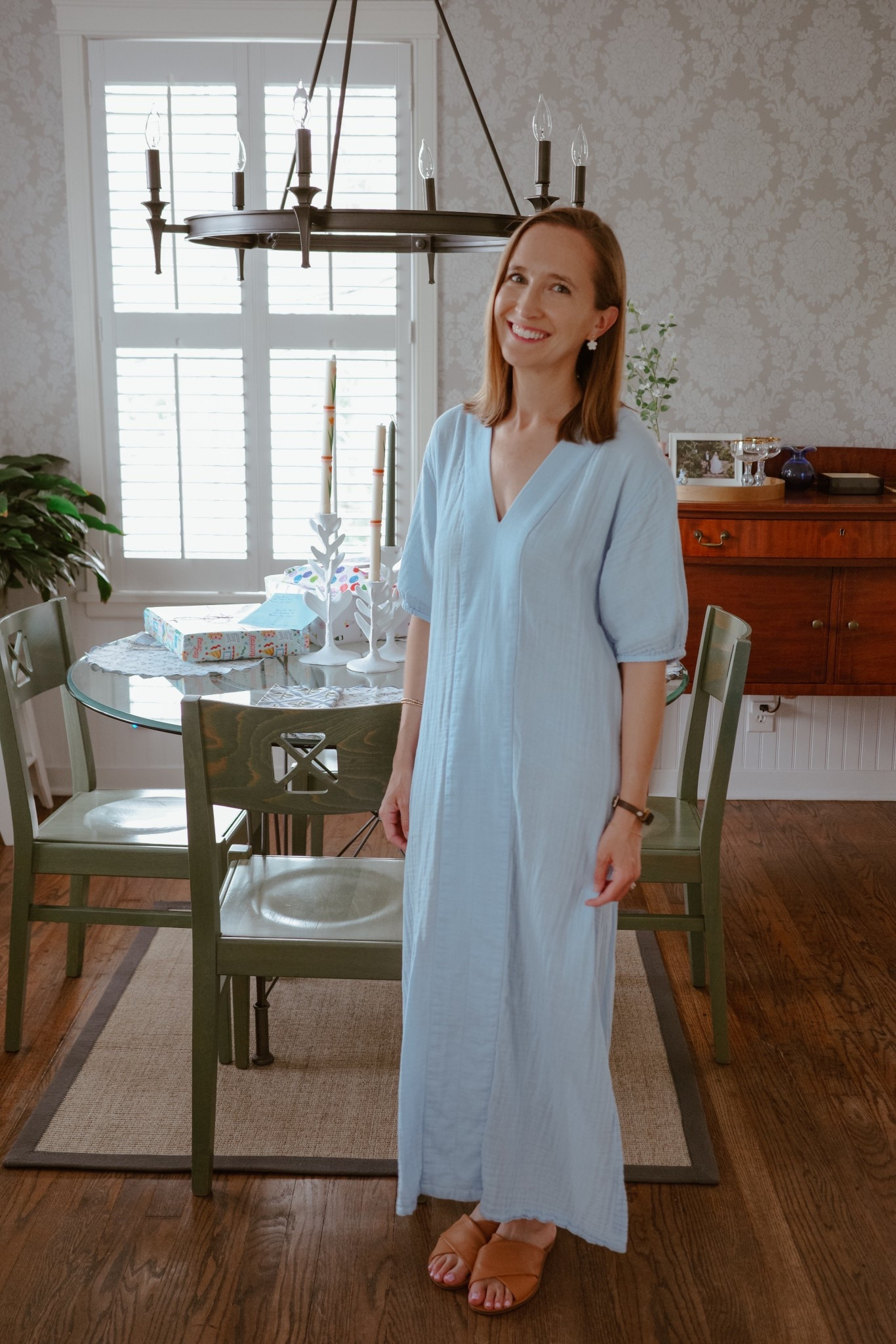 One of my longtime favorite dresses 🩵 so comfy, flowy, & pretty! Read thehoneyprint.com for a new blog post 🌸🌼

#LTKPetite #LTKStyleTip