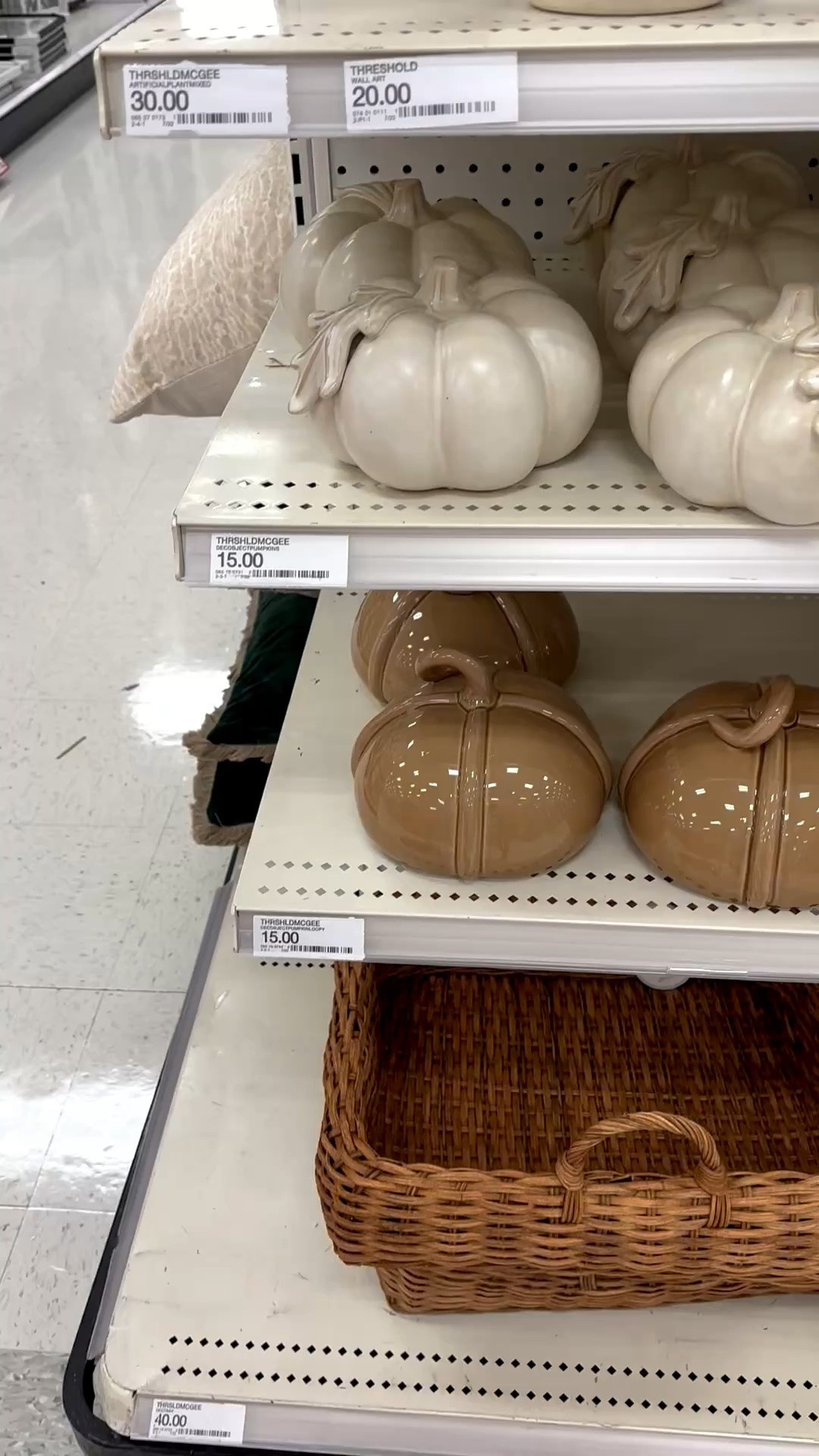 Oh my gosh this tray with one of those pumpkins on a coffee table instant fall coziness! 


Fall decor
Pumpkins
Fall home inspo
Target home
Coffee table decor
Living room decor

#LTKHome #LTKSeasonal #LTKselfcare