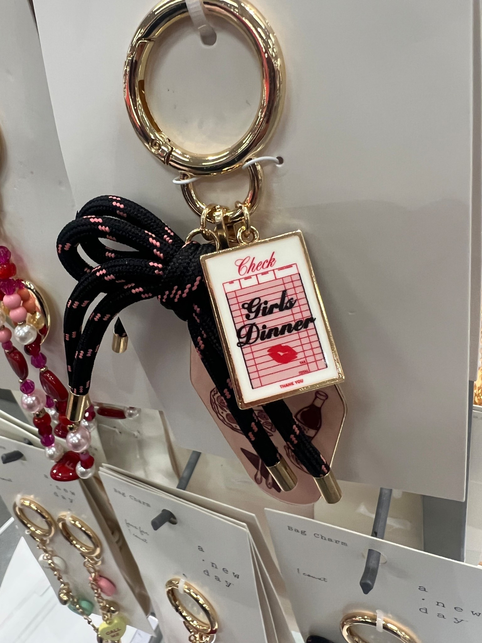 Girls Dinner 💋 💖
… how cute!? Love this cute bag charm (and the others in the collection)!

#LTKFindsUnder50

#LTKValentine #LTKSeasonal
