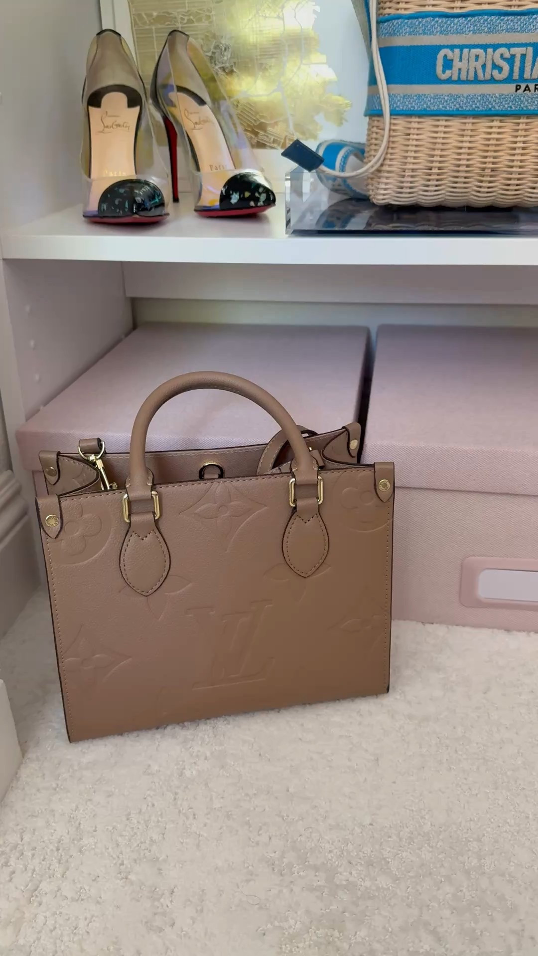 🚨 This is not a drill! Gilt has designer items at up to 70% off retail prices! Their sales drop daily and are limited time so be sure to sign up for free! Linking a few of my fav designer finds here. #giltpartner #gotitongilt #gilt 

#LTKSummerEdit #LTKStyleTip #LTKSaleAlert