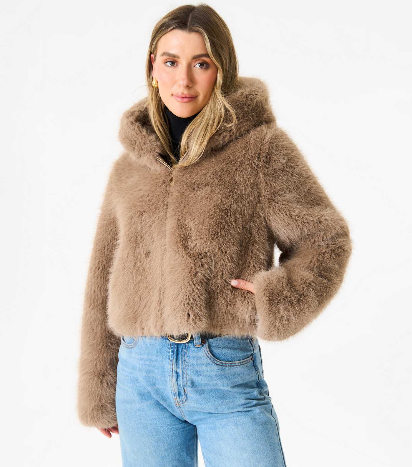 Gini London Beige Faux Fur Cropped Jacket
						
						Add to Saved Items
						Remove from Saved... | New Look (UK)