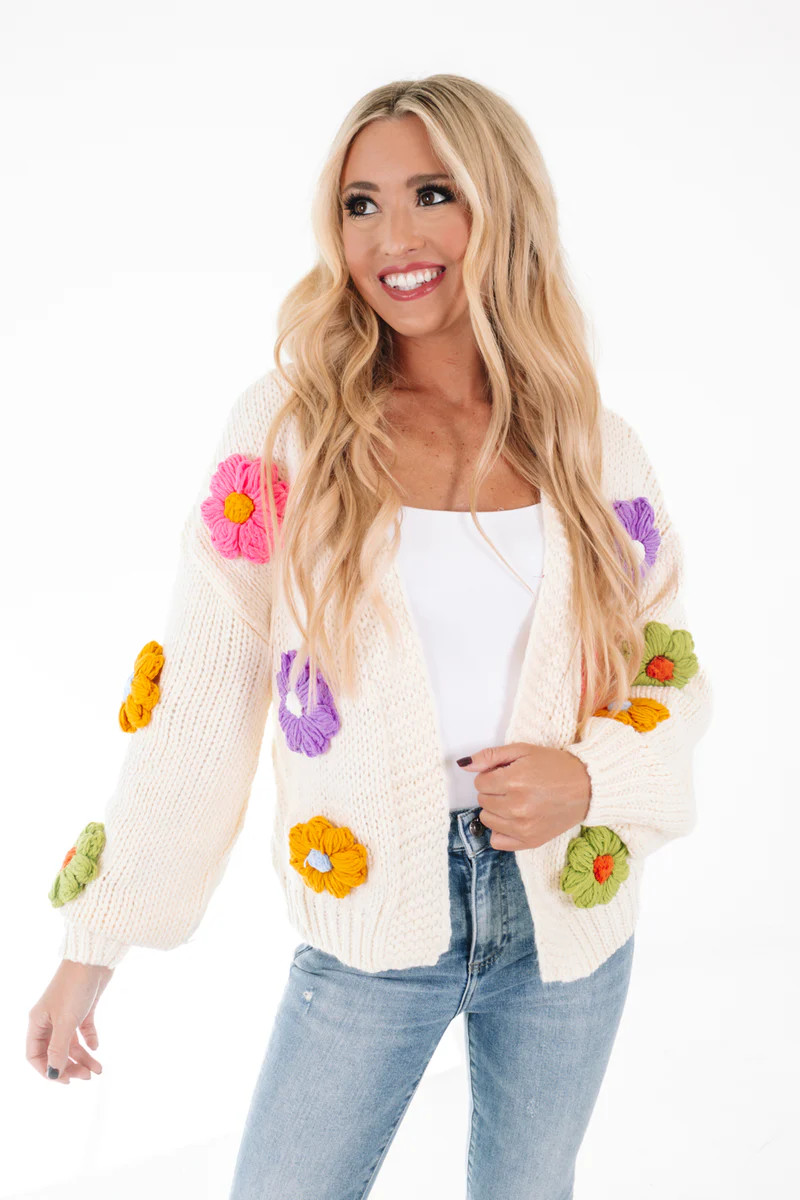 Dancing Daisies Cardigan - Cream | The Impeccable Pig