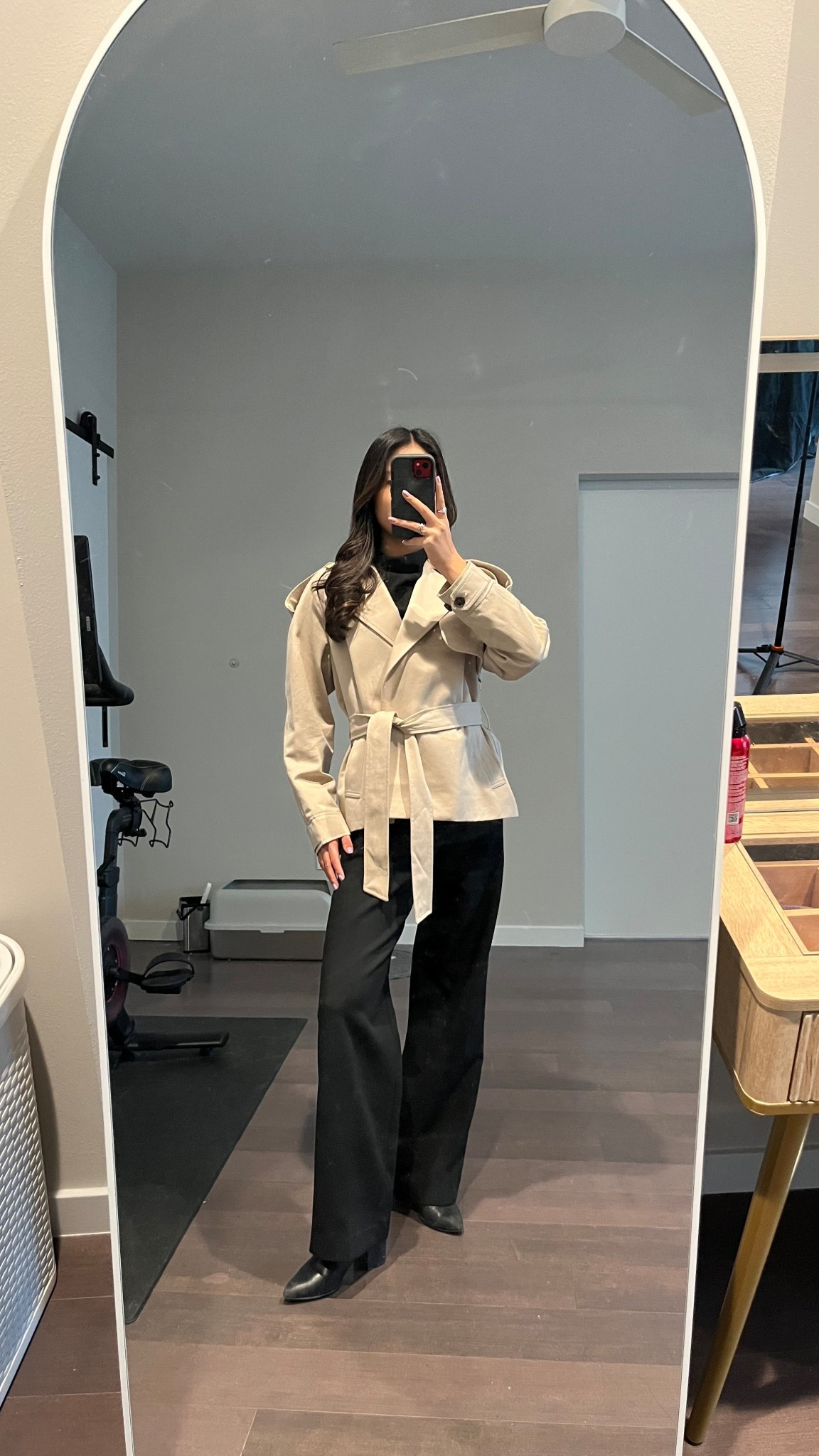 new trench just in time for spring ! @Aritzia 

#LTKWorkwear #LTKspringtrends #LTKootd