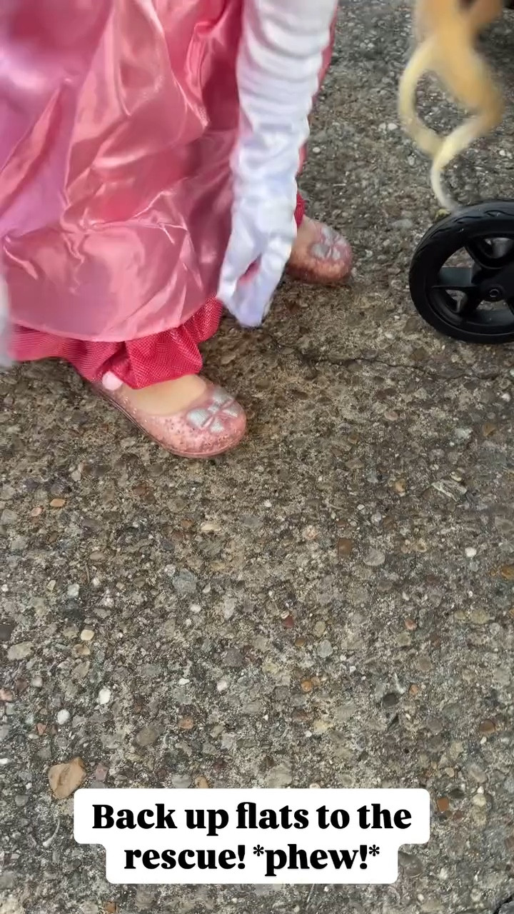 Stella’s back up trick-or-treating shoes 🤣💕

#LTKKids #LTKHoliday #LTKFindsUnder50