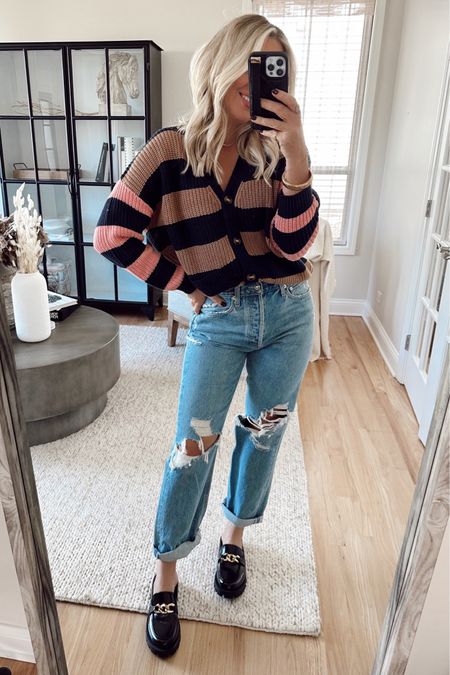 Restocked! 

Fall style! These boyfriend cardigans come in plain and this fun stripe color! Only $19! Super cute on!

Jeans tts, mules I went up half! 

Fall outfits. Baggy jeans. Stripes. 


#LTKSeasonal #LTKstyletip #LTKfindsunder50