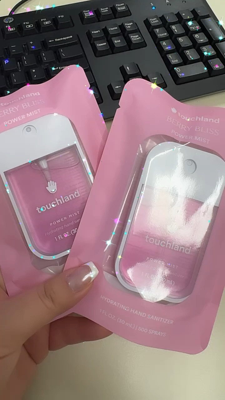 Love these Hand Sanitizers💕 

Touchland “Berry Bliss” 

I use these work all the time & I was gifted these two. 



#LTKbeauty #LTKVideo #LTKGiftGuide