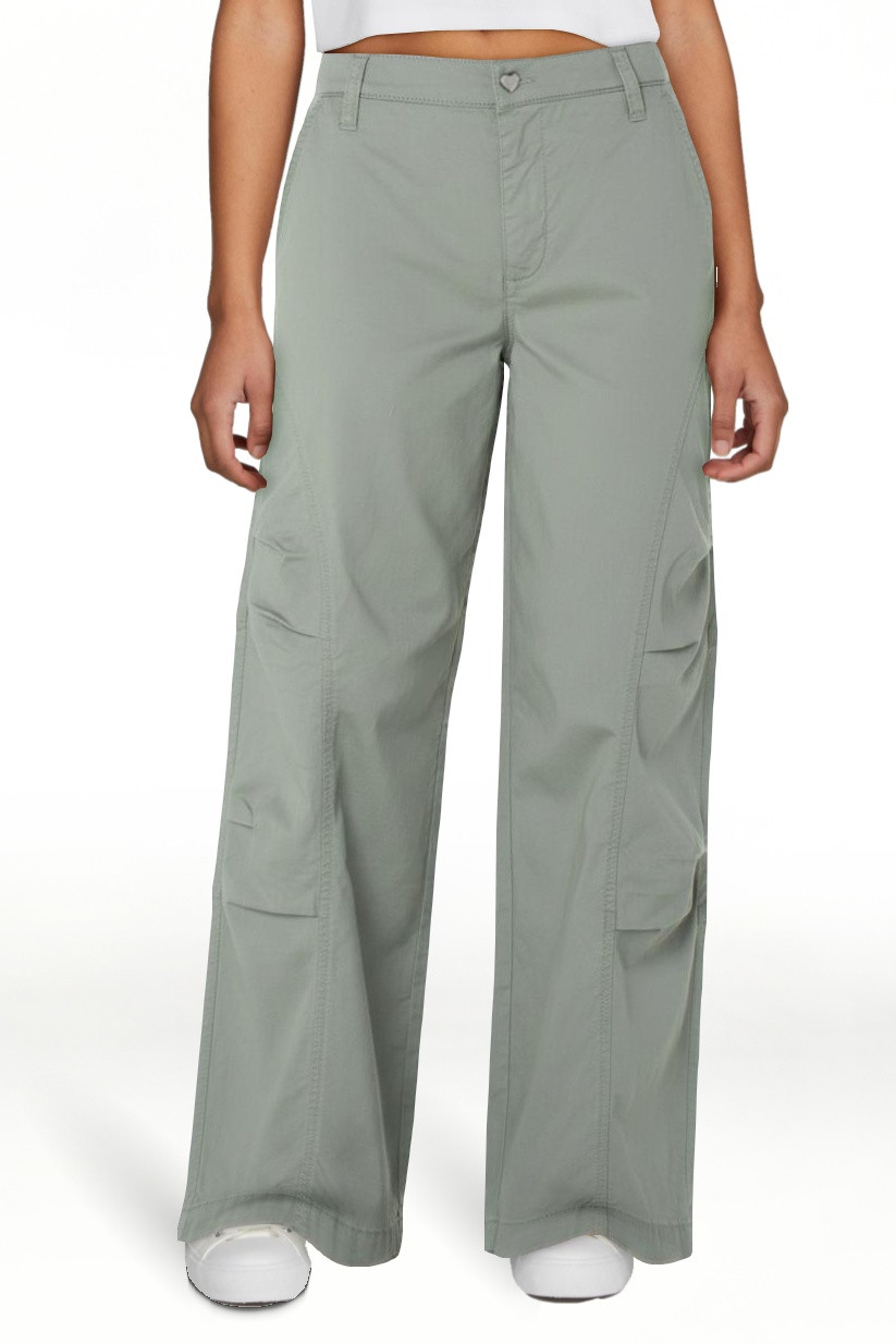 Celebrity Pink Women's and Women's Plus Wide Leg Cargo Pants, Sizes XS-4X | Walmart (US)