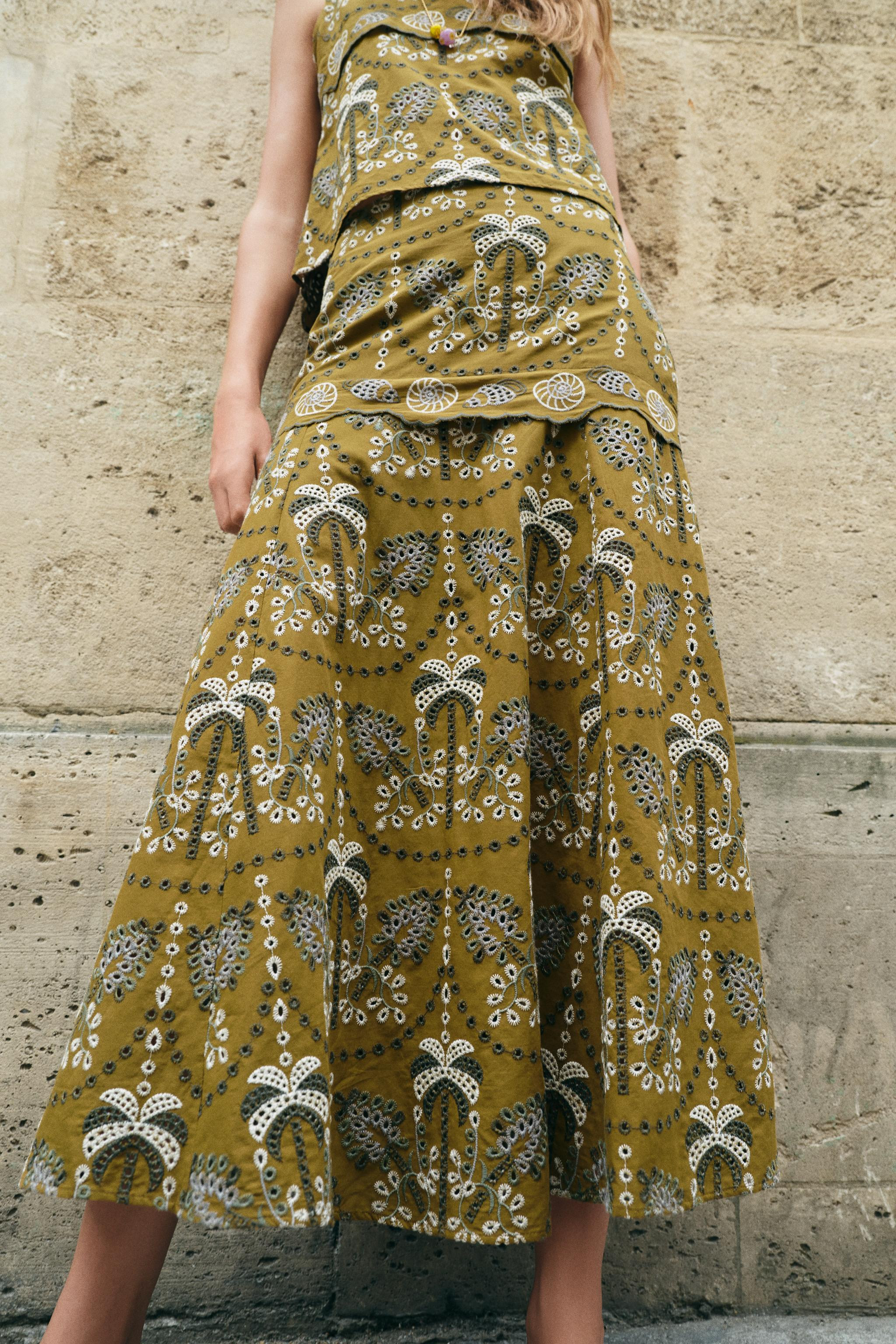 EMBROIDERED EYELET MIDI SKIRT | Zara US
