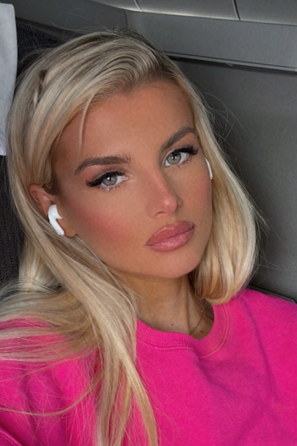 Makeup favourites 💄

#LTKMostLoved #LTKGiftGuide #LTKbeauty