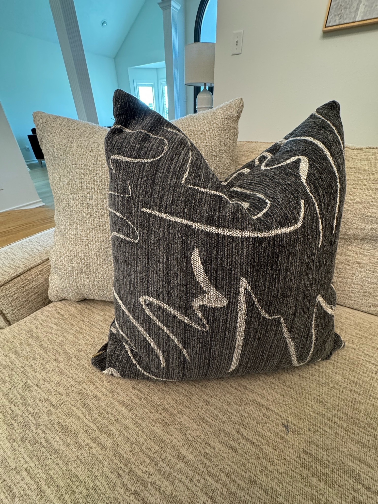 Unboxed the most beautiful couch pillows from @floofliving these pillows were made for both comfort and aesthetics making them the perfect pillows for a cozy home! 🏡

#LTKHome