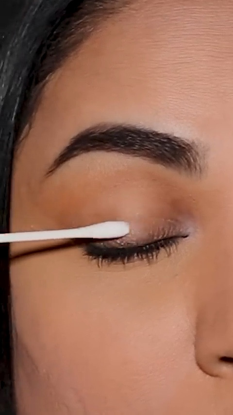 You Won’t Believe This Smokey Eye Transformation!😱
This is not your typical smokey eye and you won't believe the transformation! I hope you enjoy this quick tutorial.

#LTKbeauty #LTKstyletip