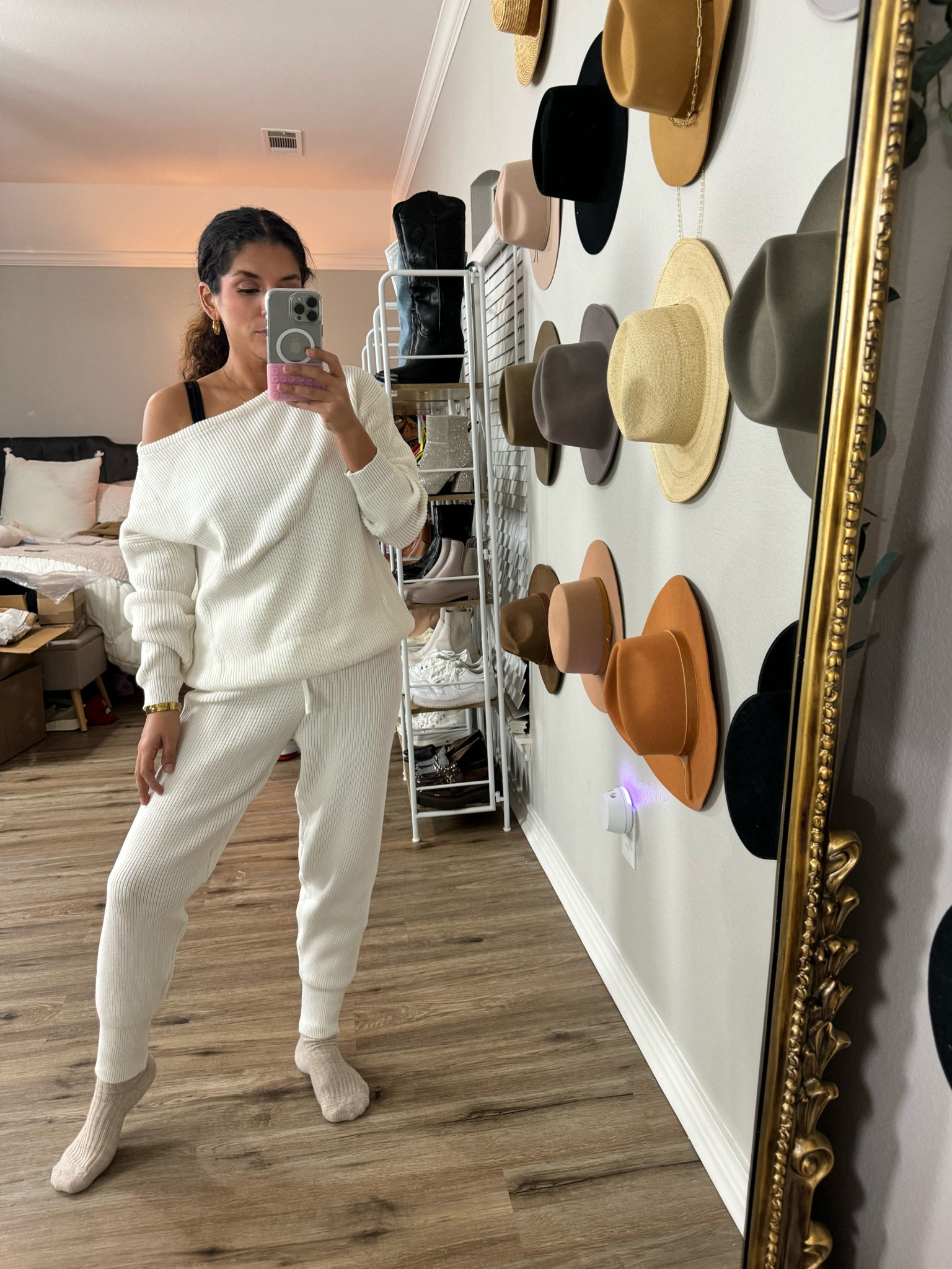 ✨Cozy days ✨

#LTKstyletip #LTKfindsunder100 #LTKSeasonal