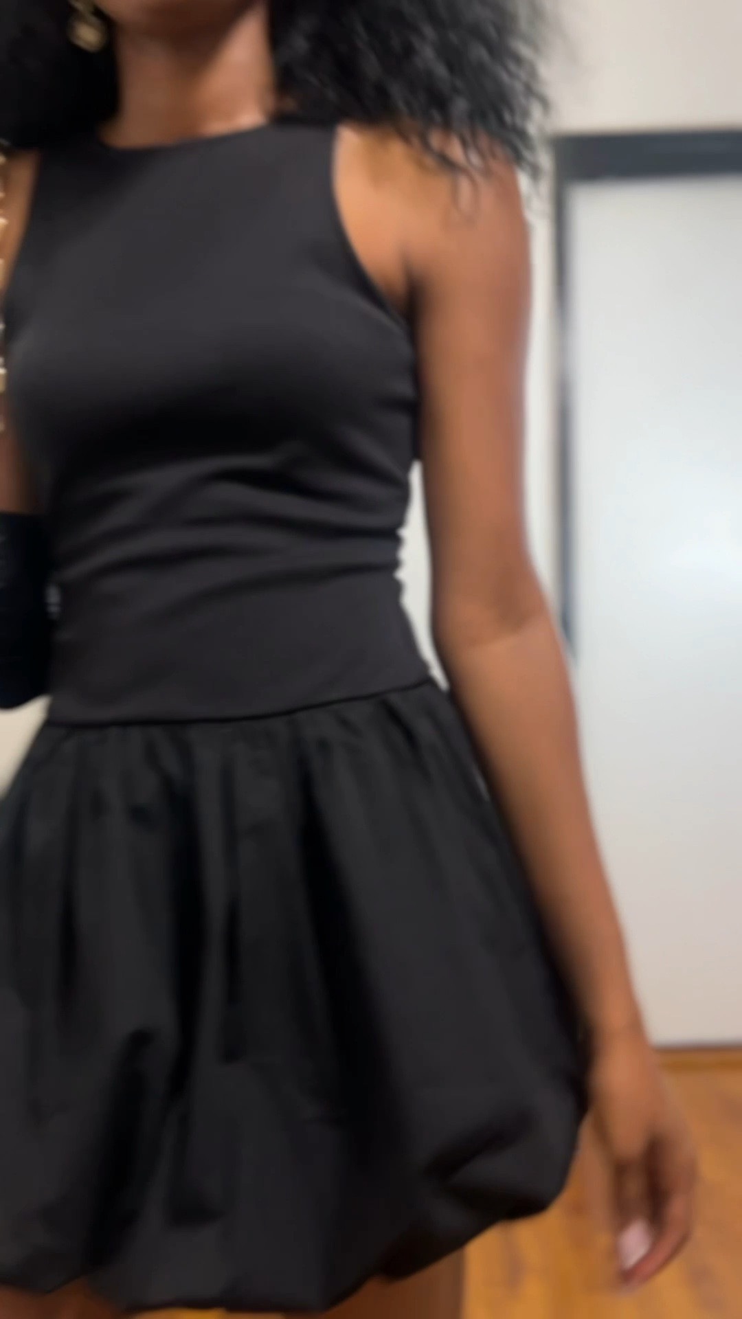 A simple look to start the week off while doing mom things 🖤



#LTKOver40 #LTKFindsUnder100 #LTKSaleAlert