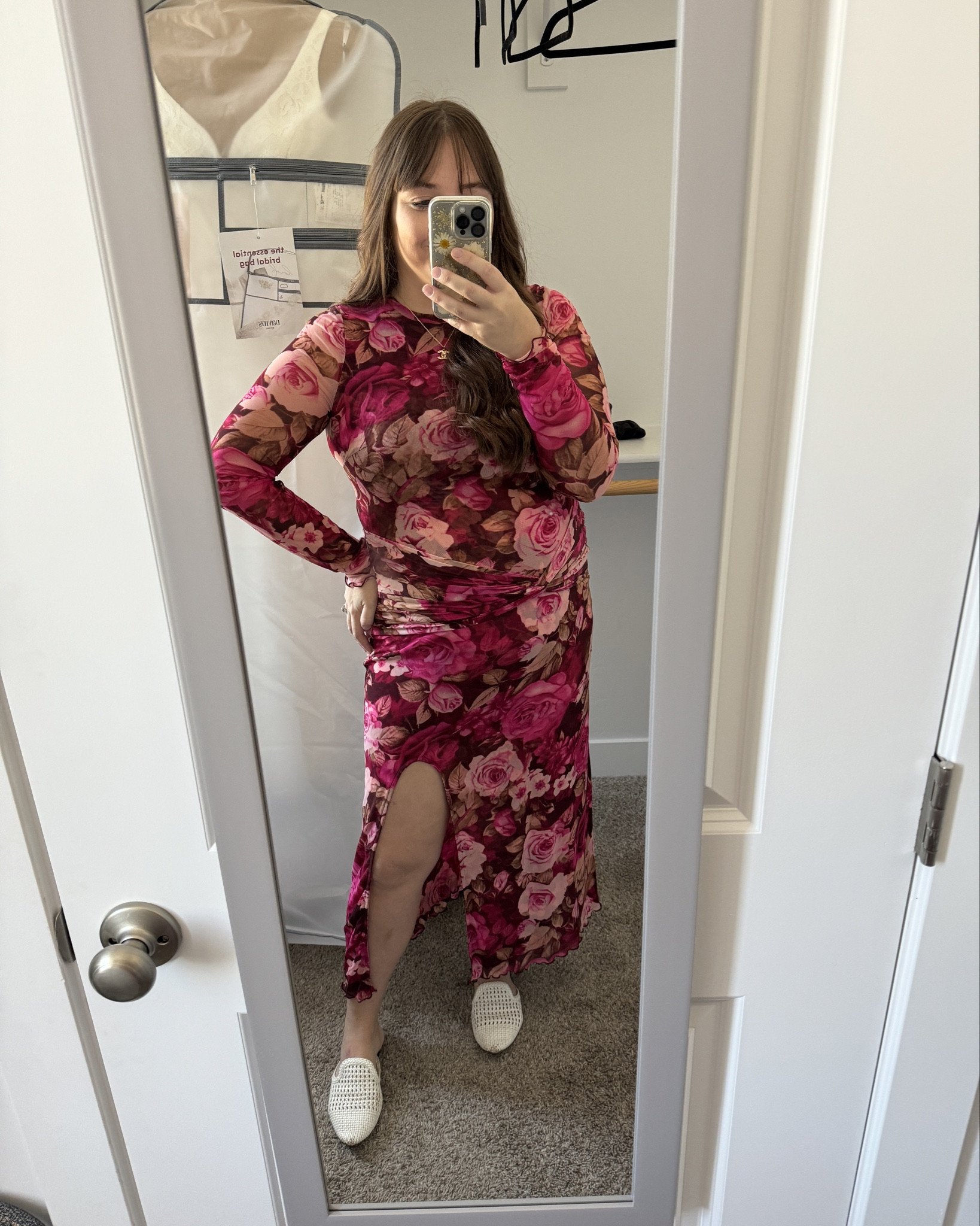 Yesterday’s wedding guest dress in Arizona! The fit is just so flattering and stunning with the little band around the belly. Perfect non maternity dress for the bump!

I went true to size with a large

Wedding guest dress, fall wedding guest dress, free people dress, midi dress, floral dress

#LTKMidsize #LTKSeasonal #LTKWedding