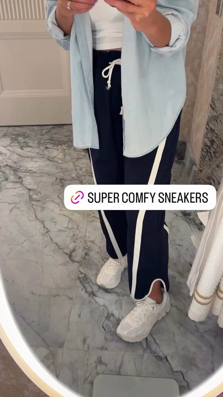 Great sneakers😍

#LTKootd