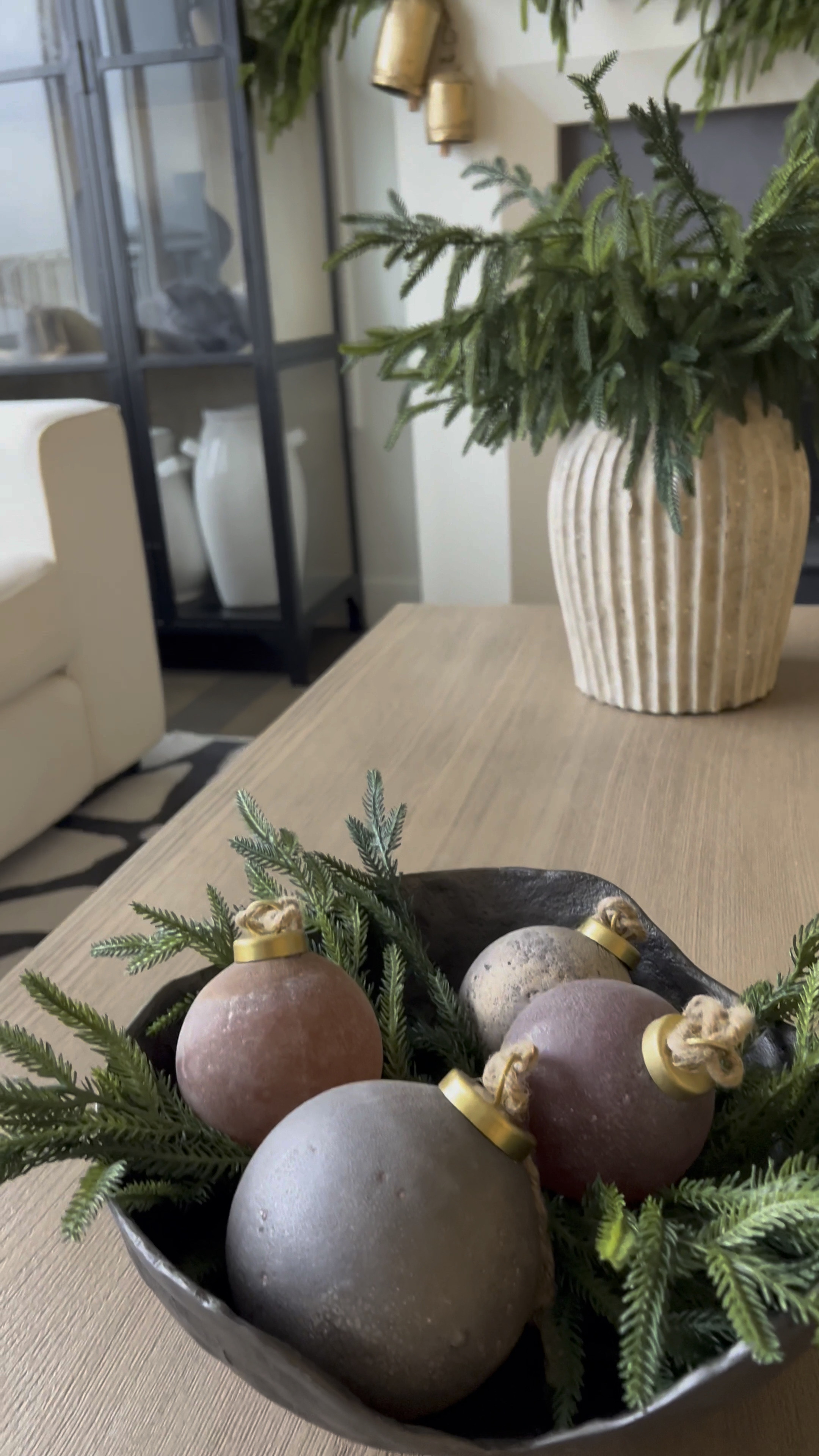 Christmas is almost here! 😆

Shop the look below! 

#LTKHoliday

#LTKSeasonal #LTKstyletip #LTKhome