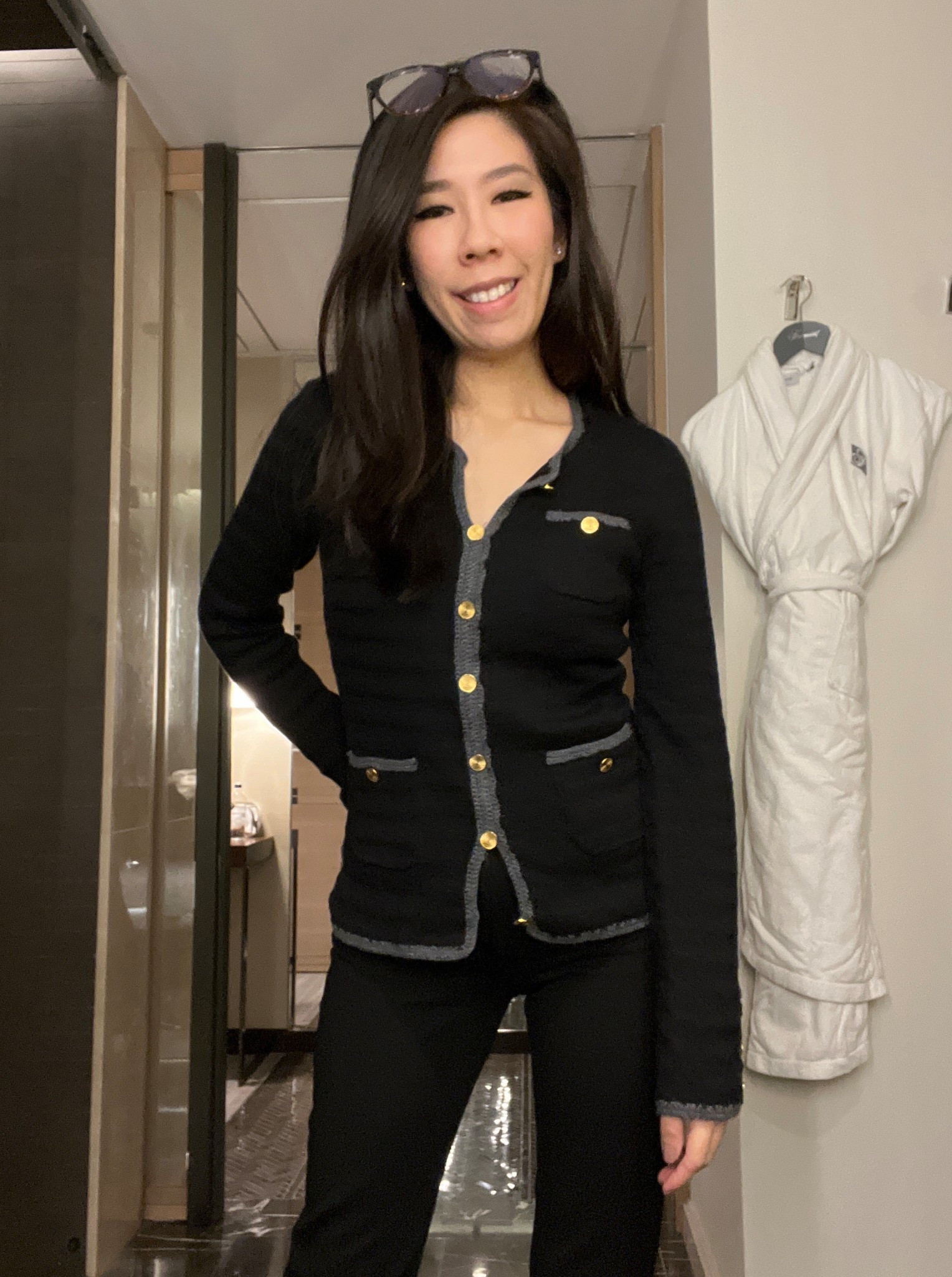 I used to wear so many cardigans in high school when Gossip Girl reigned the halls of the campus but I retired them as I entered undergrad. However, as an adult in corporate, I’m bringing them back! I wore one of my favorite cashmere cardigans here with some high waisted black trousers for an easy business casual look. #oldmoney #businesscasual

#LTKSaleAlert #LTKPetite #LTKWorkwear