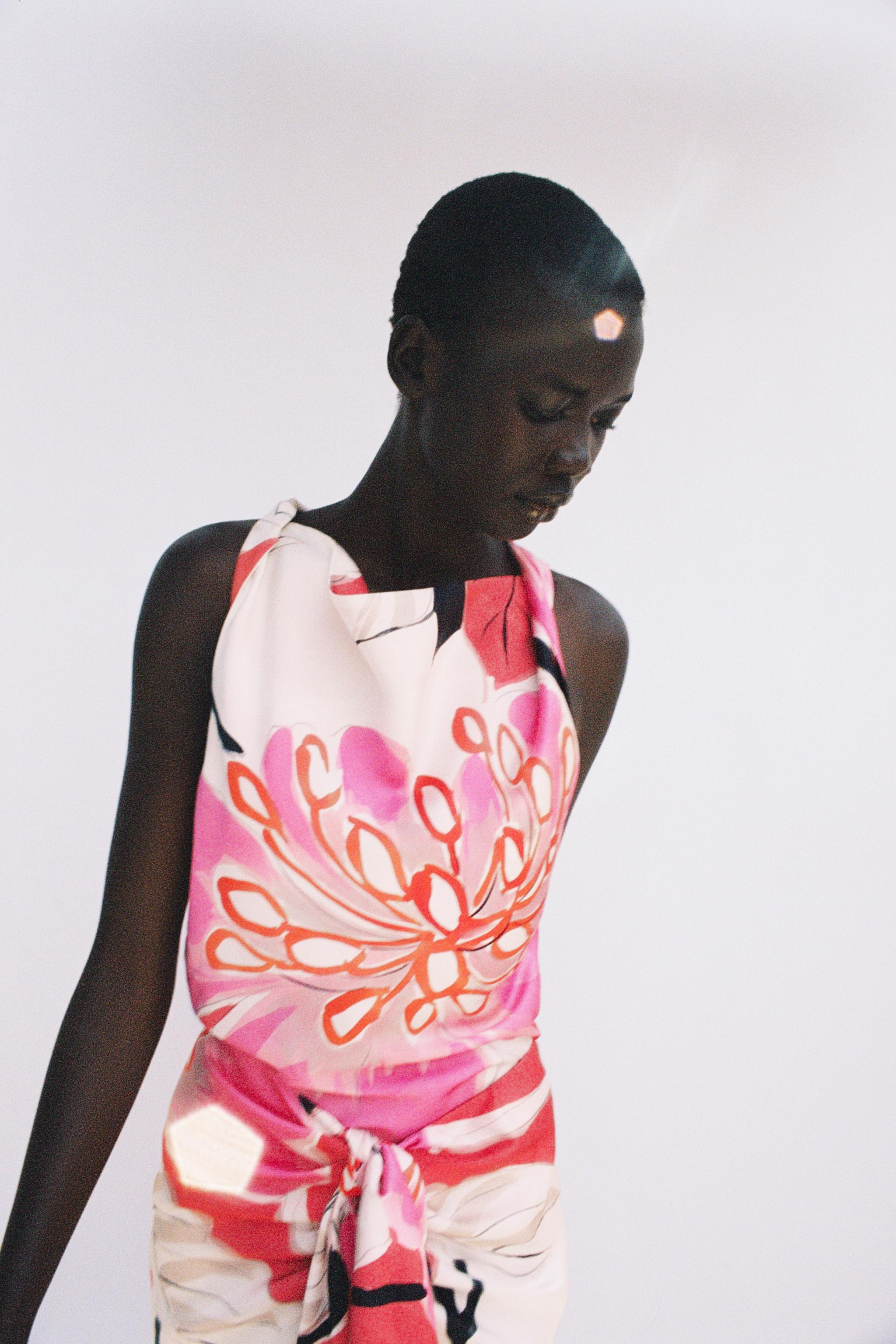 PRINTED SATIN EFFECT TOP | Zara US