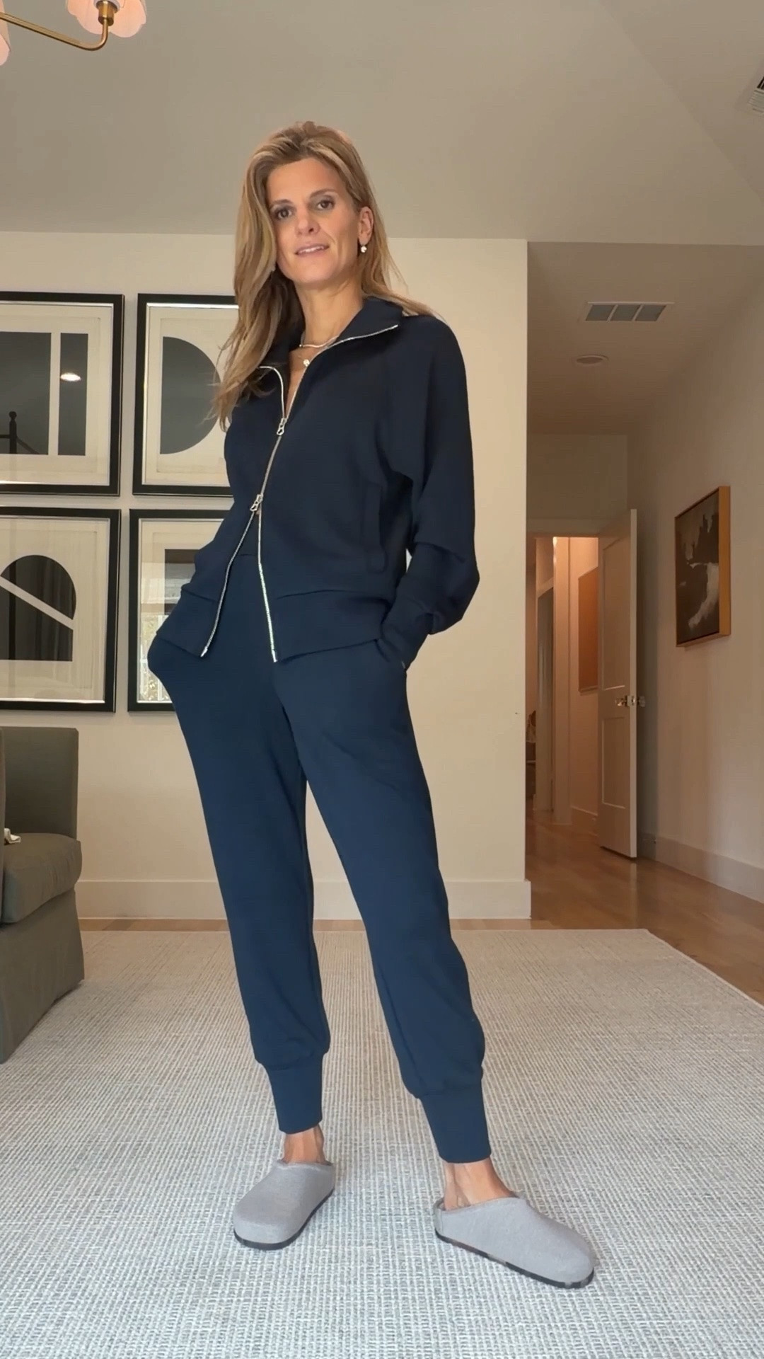 New navy Varley! Wearing xxs in bottom and XS in top