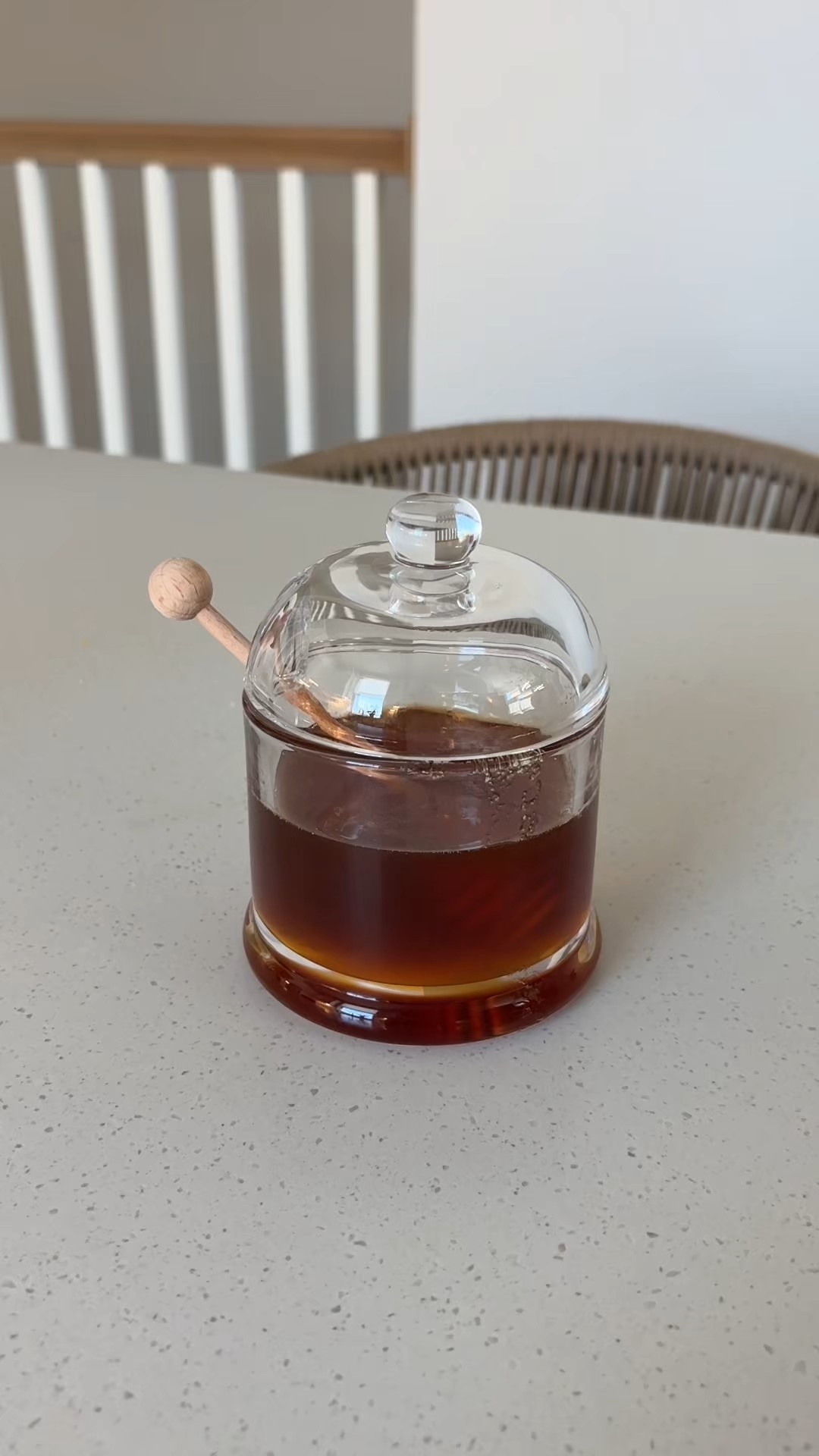 The cutest honey jar to elevate your space! Would also make a great gift for someone who loves tea and coffee 🎁🍯 

#kitchenessentials #kitchenfinds #honeyjar #homedecor 

#LTKFindsUnder50 #LTKHome #LTKGiftGuide