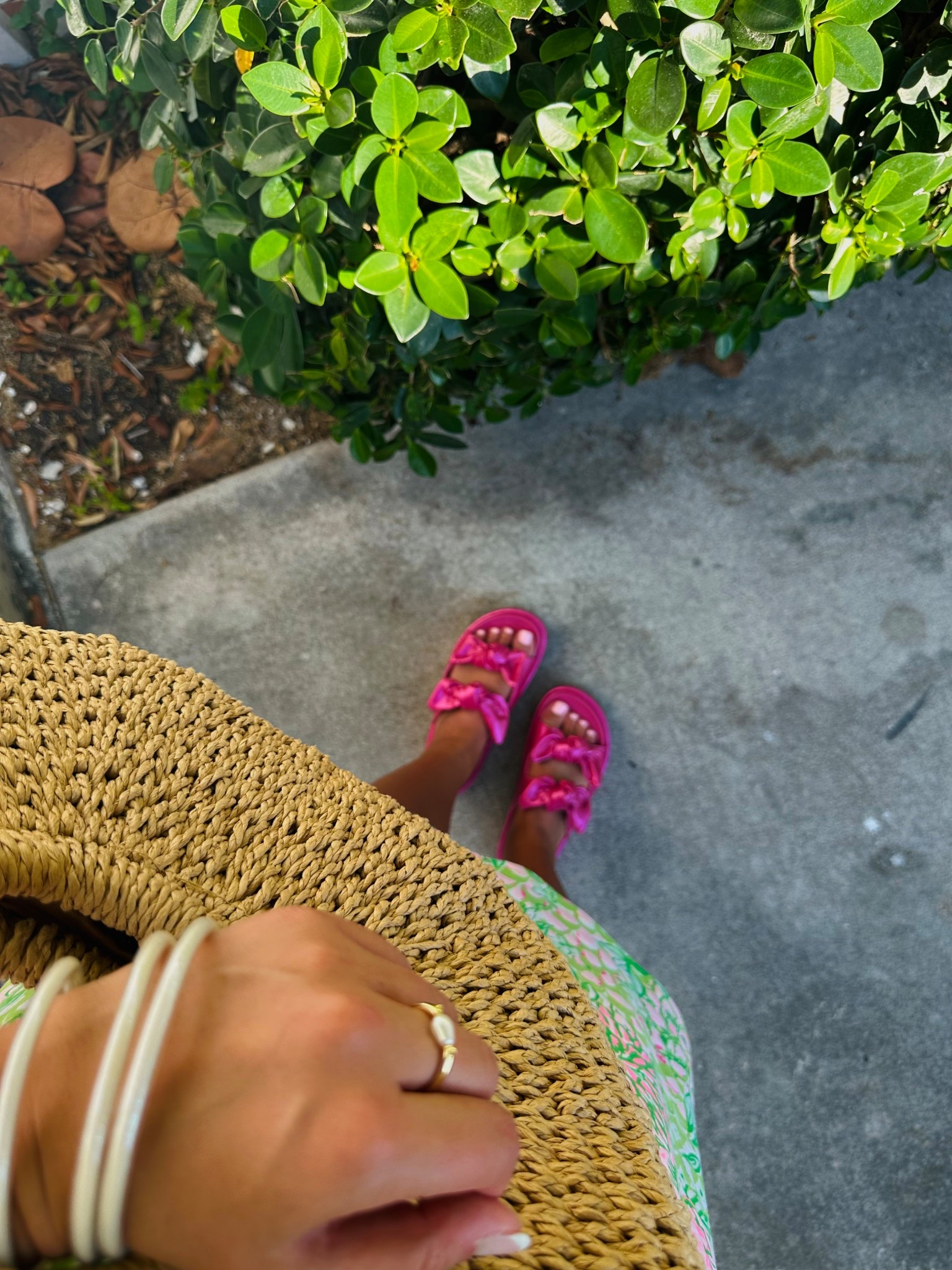 My new favorite sandals 🎀✨


#LTKFindsUnder100 #LTKShoeCrush #LTKStyleTip