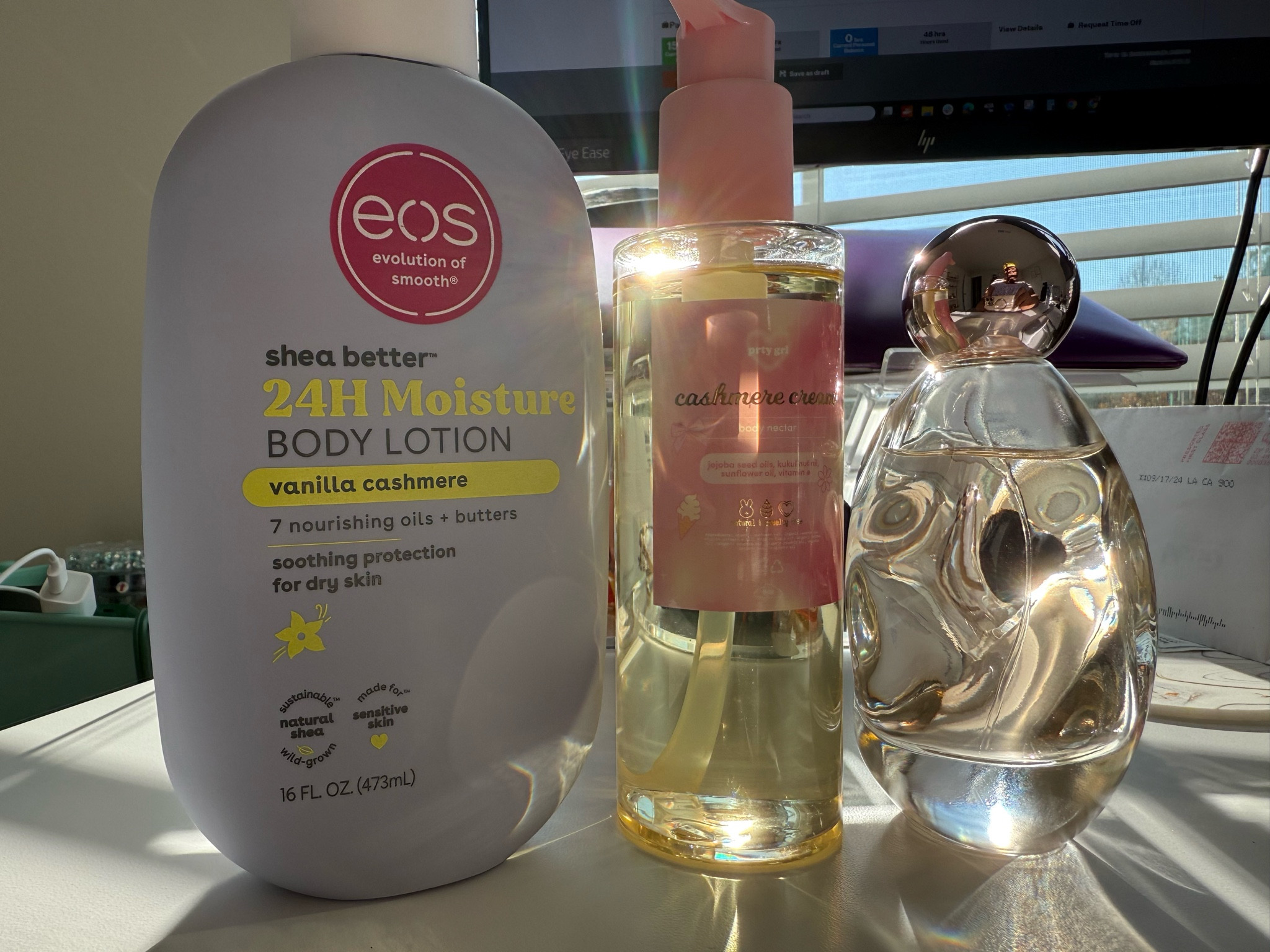 🤩I SMELL GOOD🤩

Cosmic Kylie Jenner EDP
Top - star jasmine, blood orange
Middle - golden amber accord, red peony accord
Base - vanilla musk accord, cedar wood

EOS Vanilla Cashmere 
Vanilla Cashmere body lotion captures the warmth of whipped vanilla, the softness of musk and the coziness of the caramel

Pretty Girl Beauty
Cashmere Body Nectar body nectar
Smells like the comfort of warm cashmere musk, sweet vanilla and soft woods.




#LTKHoliday #LTKFindsUnder100 #LTKCyberWeek