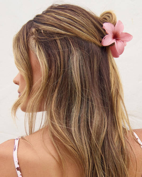 Frangipani Hair Claw Clip | City Beach (US)