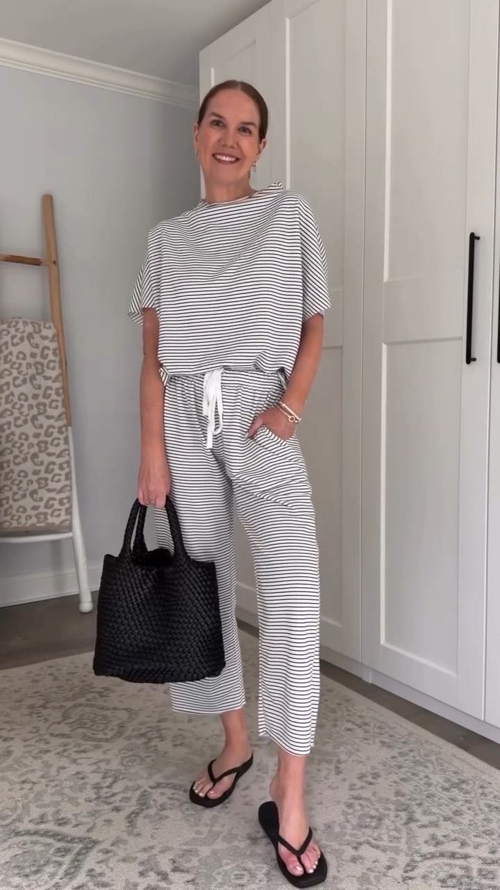 This lightweight, cotton blend terry cloth set is now available in 13 colors! It looks and feels just like the Frank and Eileen set that retails for over $400 and is one of my most worn Amazon fashion finds! Grab one (or more) while it’s on sale🫶🏼

Chic and comfortable travel outfits, versatile lounge sets, viral Amazon fashion, style over 40, elevated casual, chic casual style, style at middle age, over 50 style, timeless style

#LTKmomlife #LTKSaleAlert #LTKActive