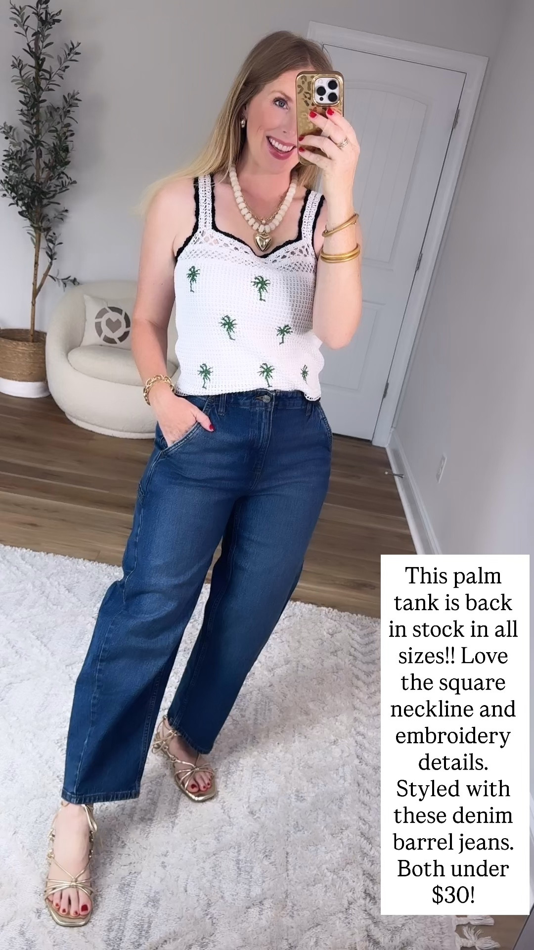 How cute is this palm print tank from Walmart! It has a squared neck line with crochet style details. Wearing it with denim barrel jeans also from Walmart! Size small ￼