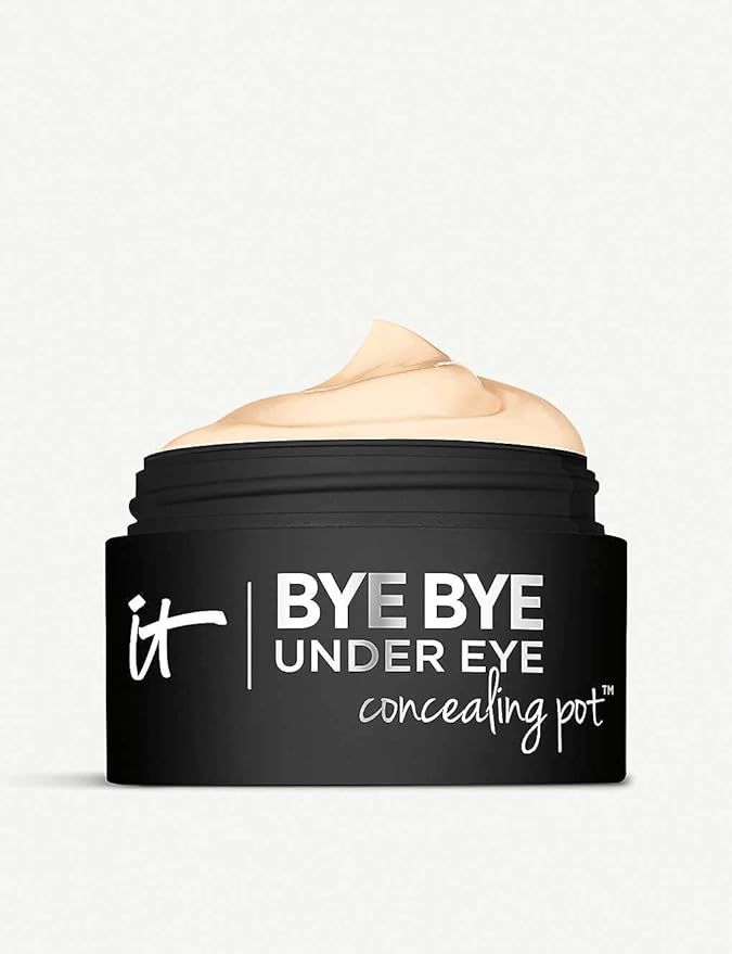 It Cosmetics Bye Bye Under Eye Concealing Pot, 0.17-oz. Medium | Amazon (US)
