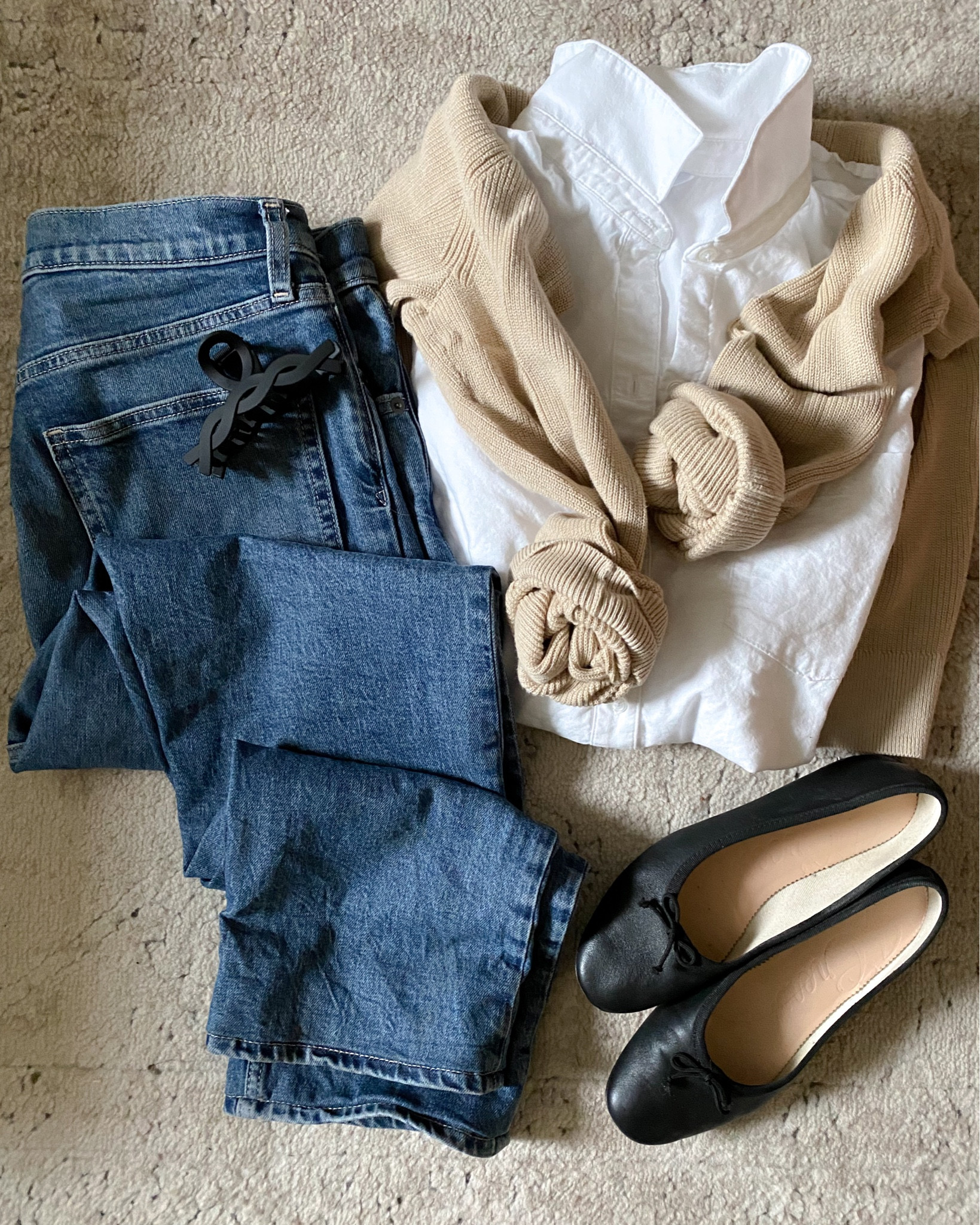 Trying to get out of the late winter fashion slump with some cute layered spring looks. Finally updated my oversized white 100% cotton button down when I found this one on sale for under $20! It’s still on sale and comes in  a total of 10 colors- including black, light blue, and a chambray denim. Great addition to a capsule wardrobe 

I got the medium (usual size, 5’2” 34H) and it’s oversized enough that I’m pretty sure I could’ve gone with the small. 

Classic style. New England preppy style. Cardigan and button down. Straight leg denim. Ballet flat outfit. Neutral mom outfit. Classic spring looks with jeans 

#LTKsalealert #LTKfindsunder50 #LTKstyletip