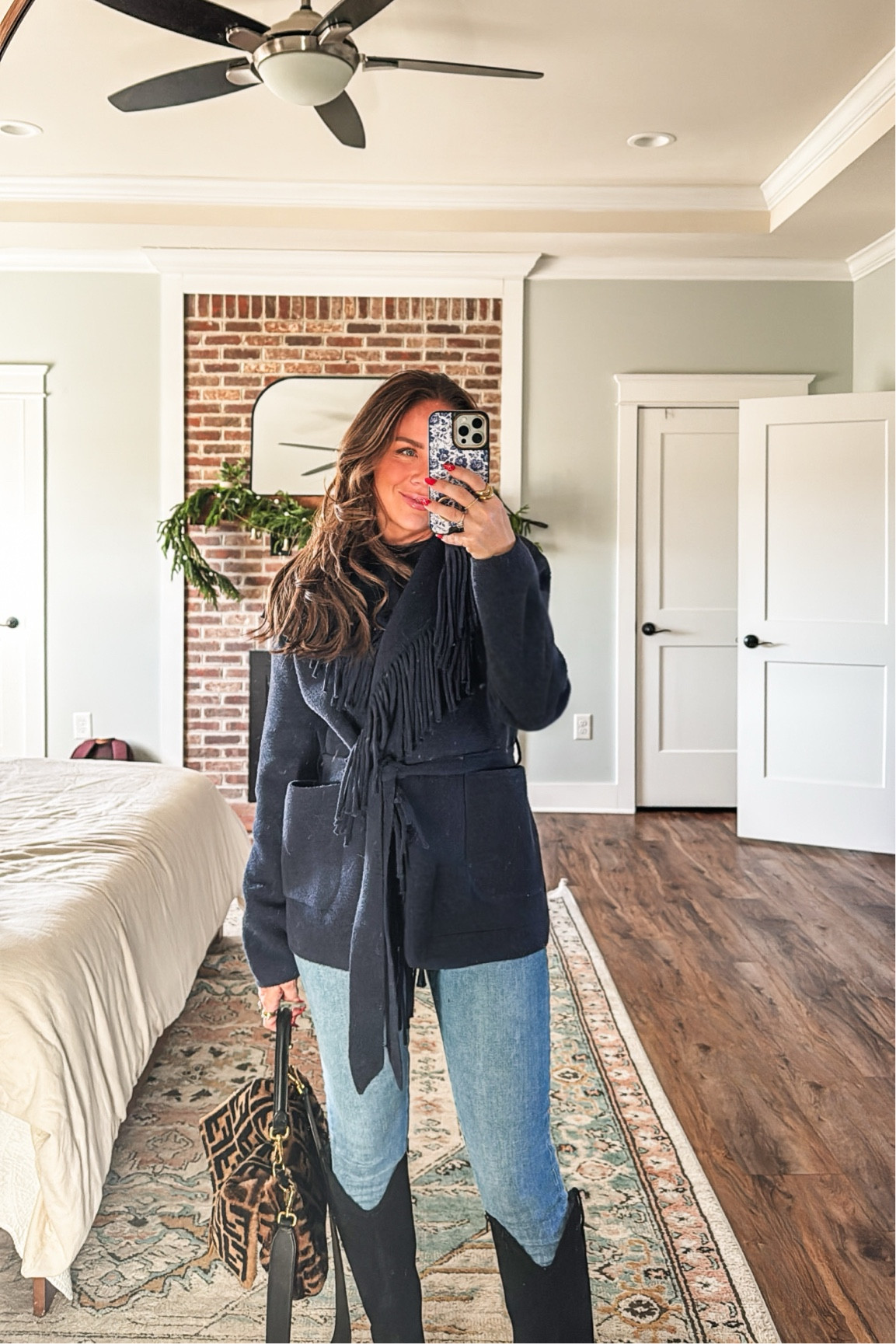 Western outfit inspo! Love this fringe coatigan paired with some fave skinny jeans. 

#LTKSaleAlert #LTKFindsUnder100 #LTKStyleTip