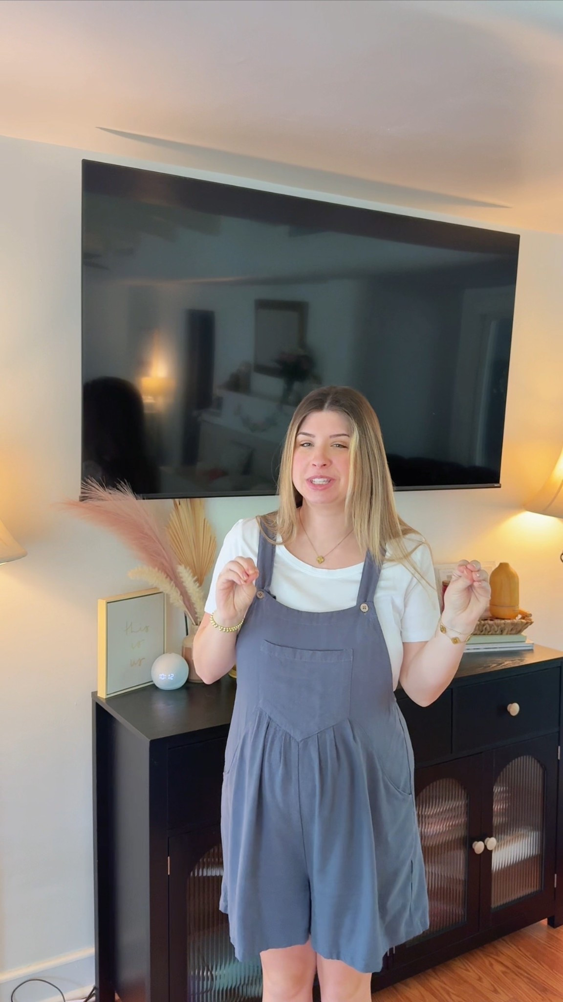 mom outfit of the day 🍼🤍

#LTKgrwm #LTKmomlife #LTKootd