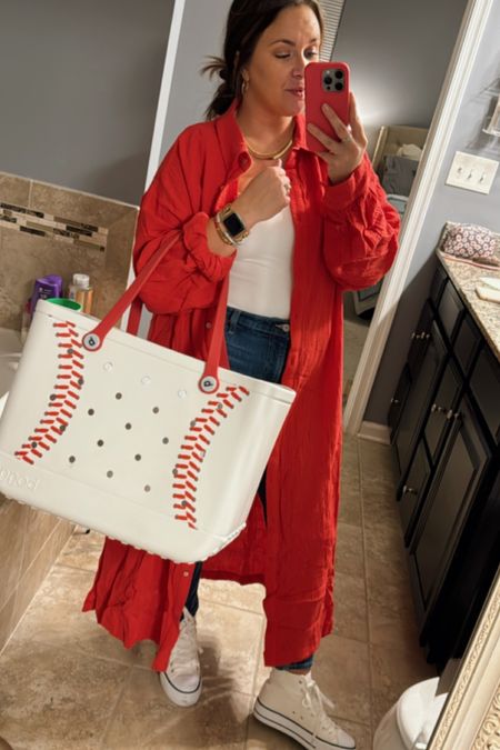 Baseball Season Mom | Bogg Bag

#LTKSeasonal #LTKfindsunder100