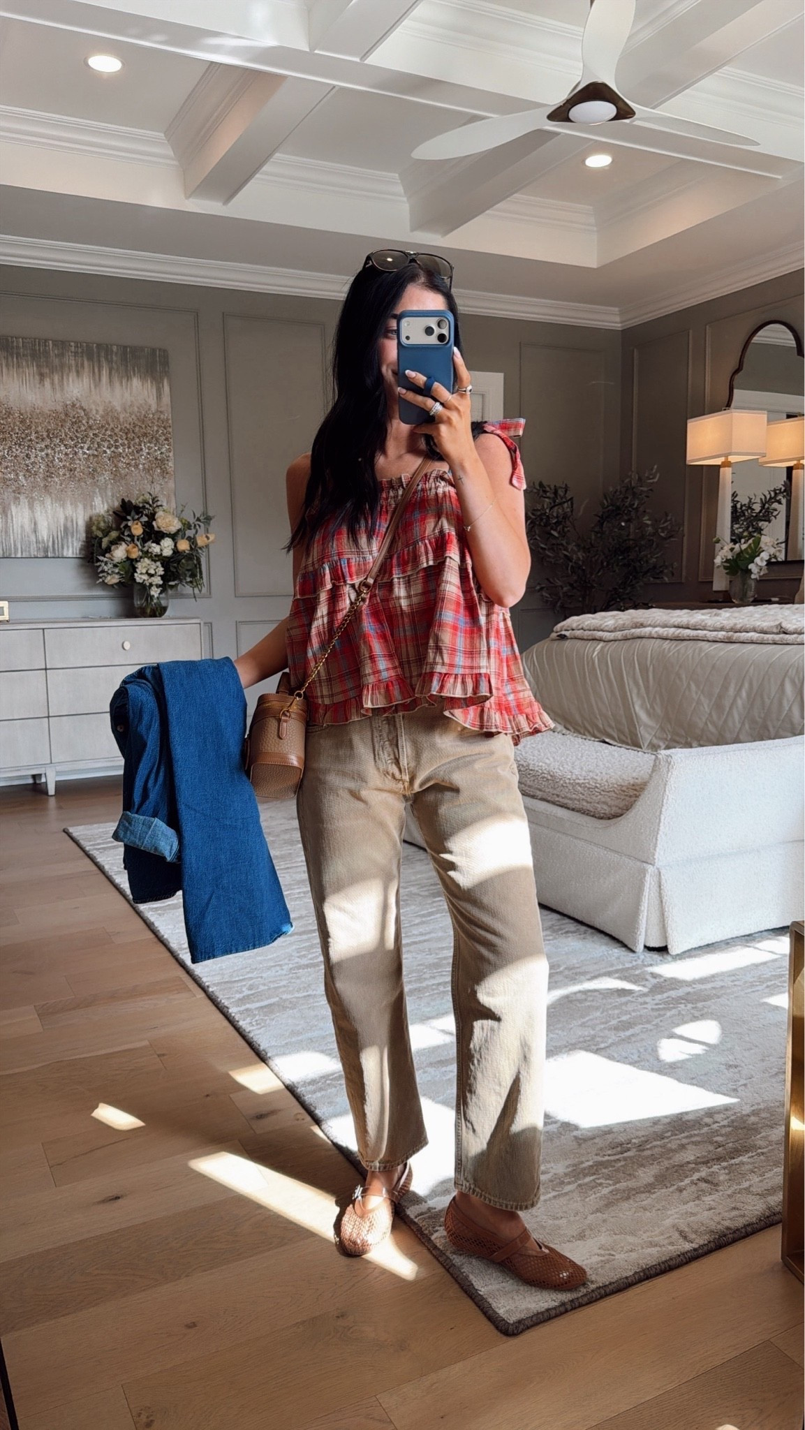 The cutest plaid top from Amazon

amazon fashion, finds under $50, fall outfits, denim, plaid, Katy roach, livingmybeststyle

#LTKootd #LTKSeasonal #LTKPetite