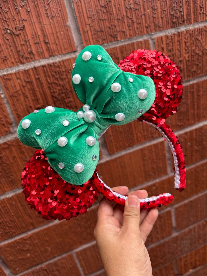 Minnie Christmas Ears - Etsy | Etsy (US)